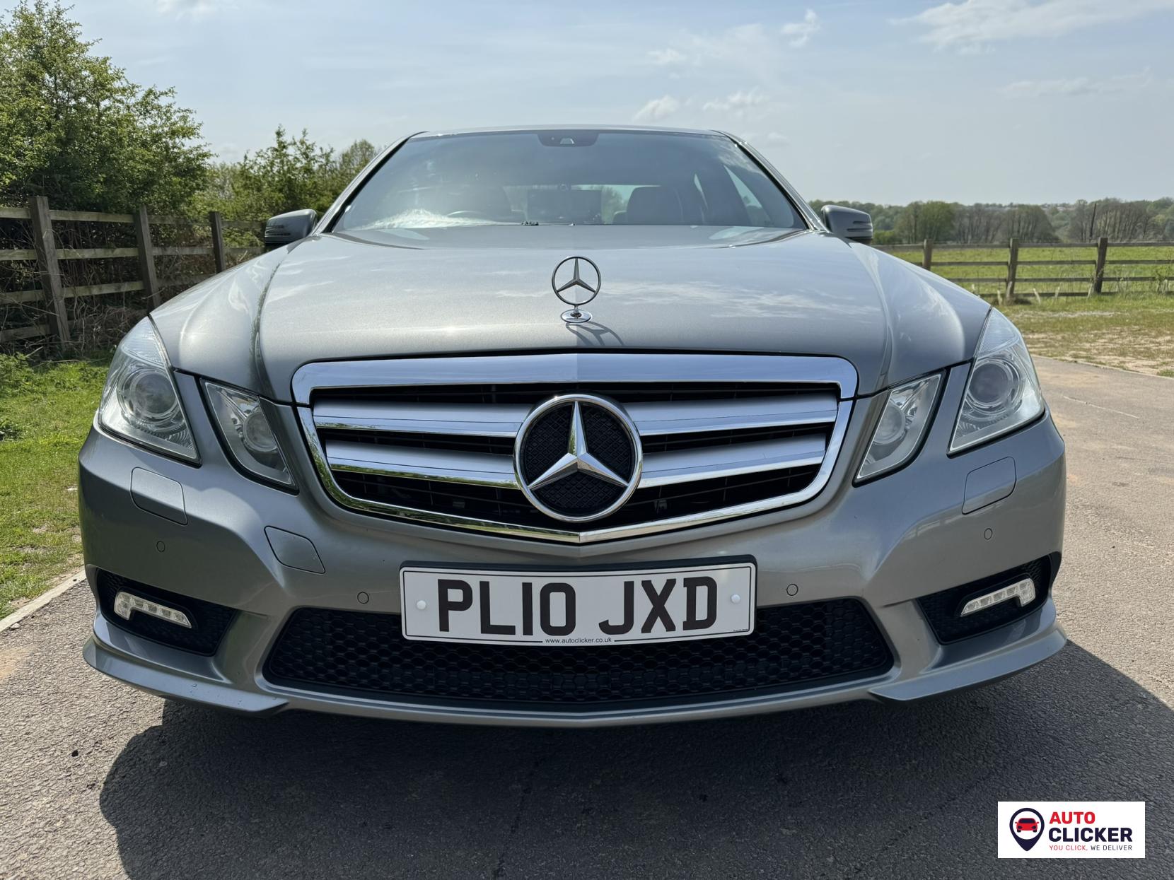 Mercedes-Benz E Class 2.1 E250 CDI BlueEfficiency Sport Saloon 4dr Diesel Tiptronic Euro 5 (204 ps)