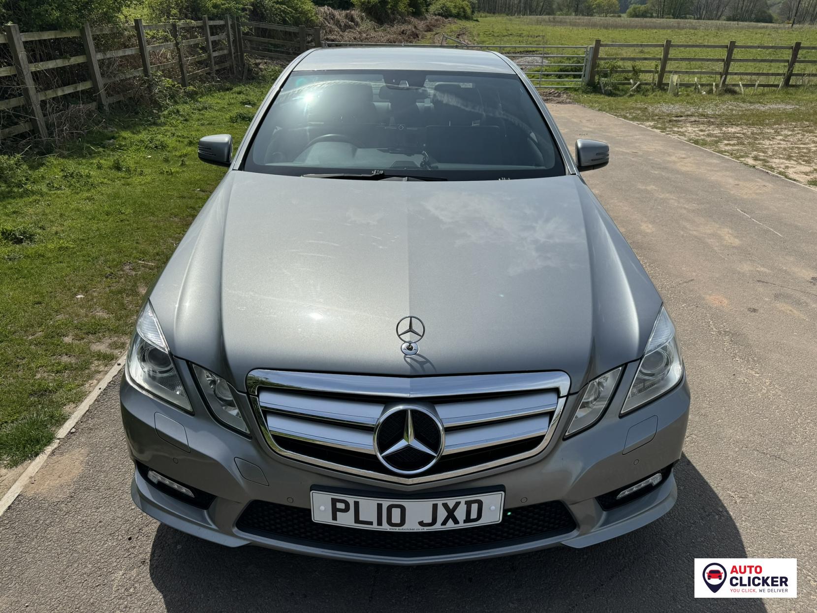 Mercedes-Benz E Class 2.1 E250 CDI BlueEfficiency Sport Saloon 4dr Diesel Tiptronic Euro 5 (204 ps)