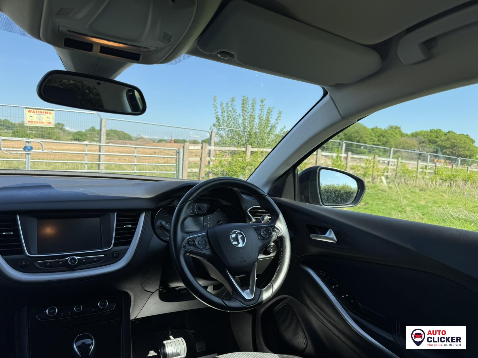 Vauxhall Grandland X 1.2 Turbo SE SUV 5dr Petrol Auto 8Spd Euro 6 (s/s) (130 ps)