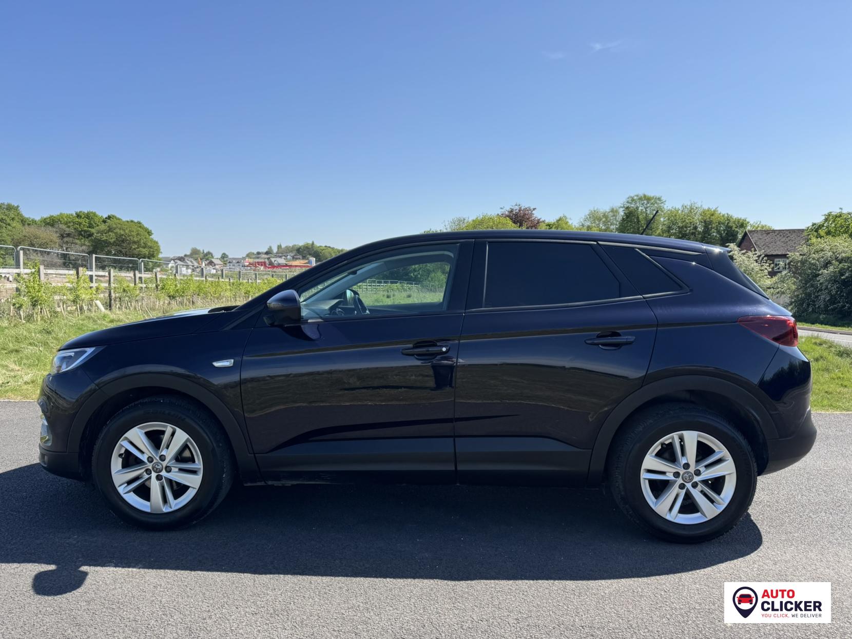 Vauxhall Grandland X 1.2 Turbo SE SUV 5dr Petrol Auto 8Spd Euro 6 (s/s) (130 ps)