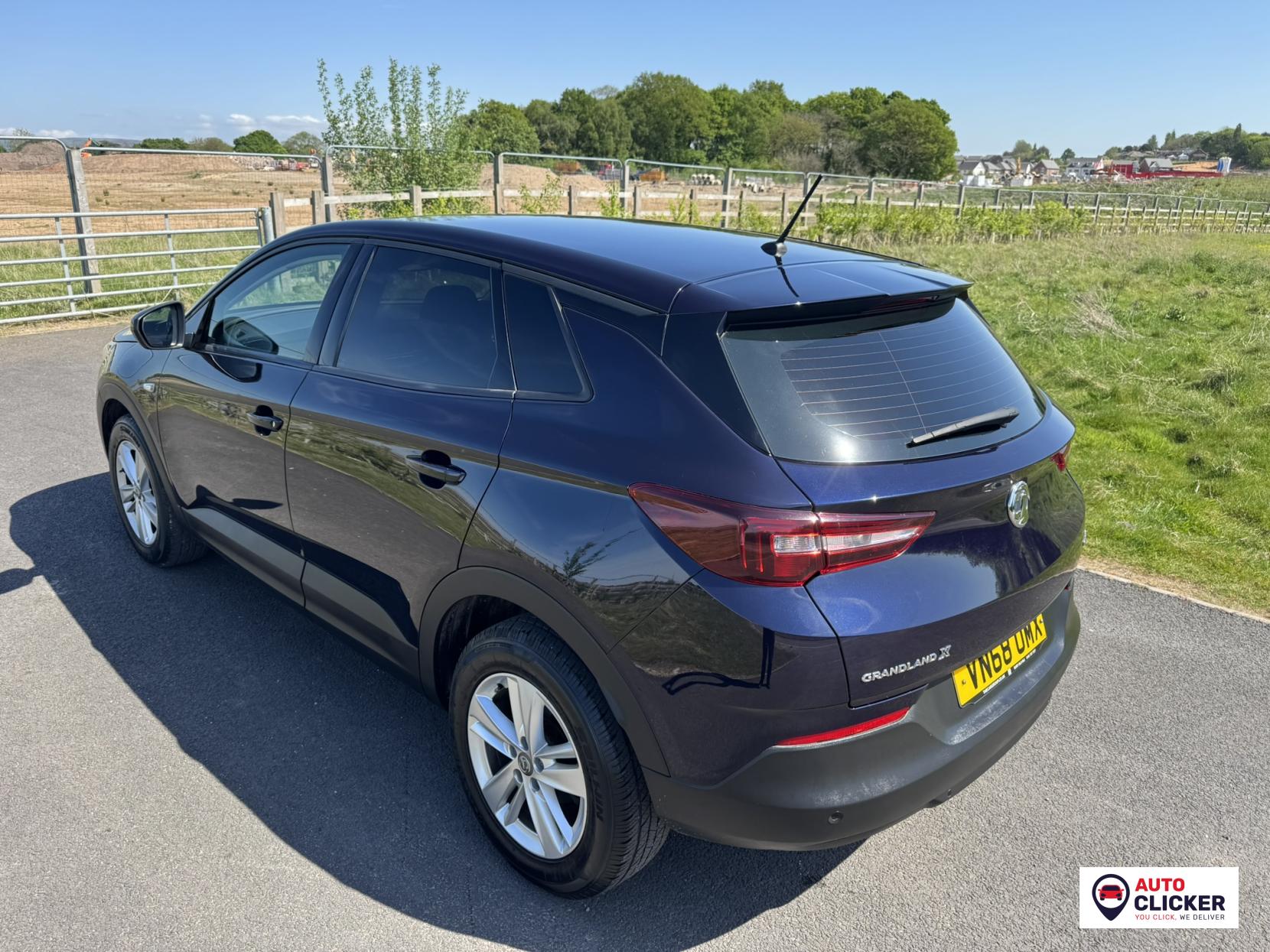 Vauxhall Grandland X 1.2 Turbo SE SUV 5dr Petrol Auto 8Spd Euro 6 (s/s) (130 ps)