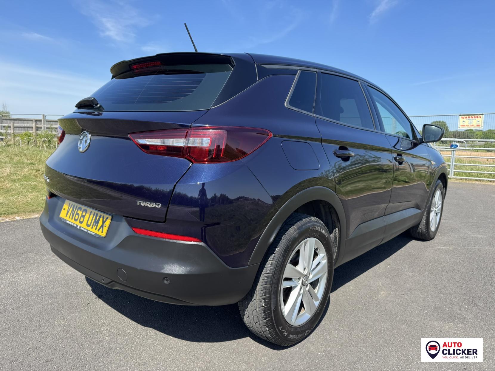 Vauxhall Grandland X 1.2 Turbo SE SUV 5dr Petrol Auto 8Spd Euro 6 (s/s) (130 ps)
