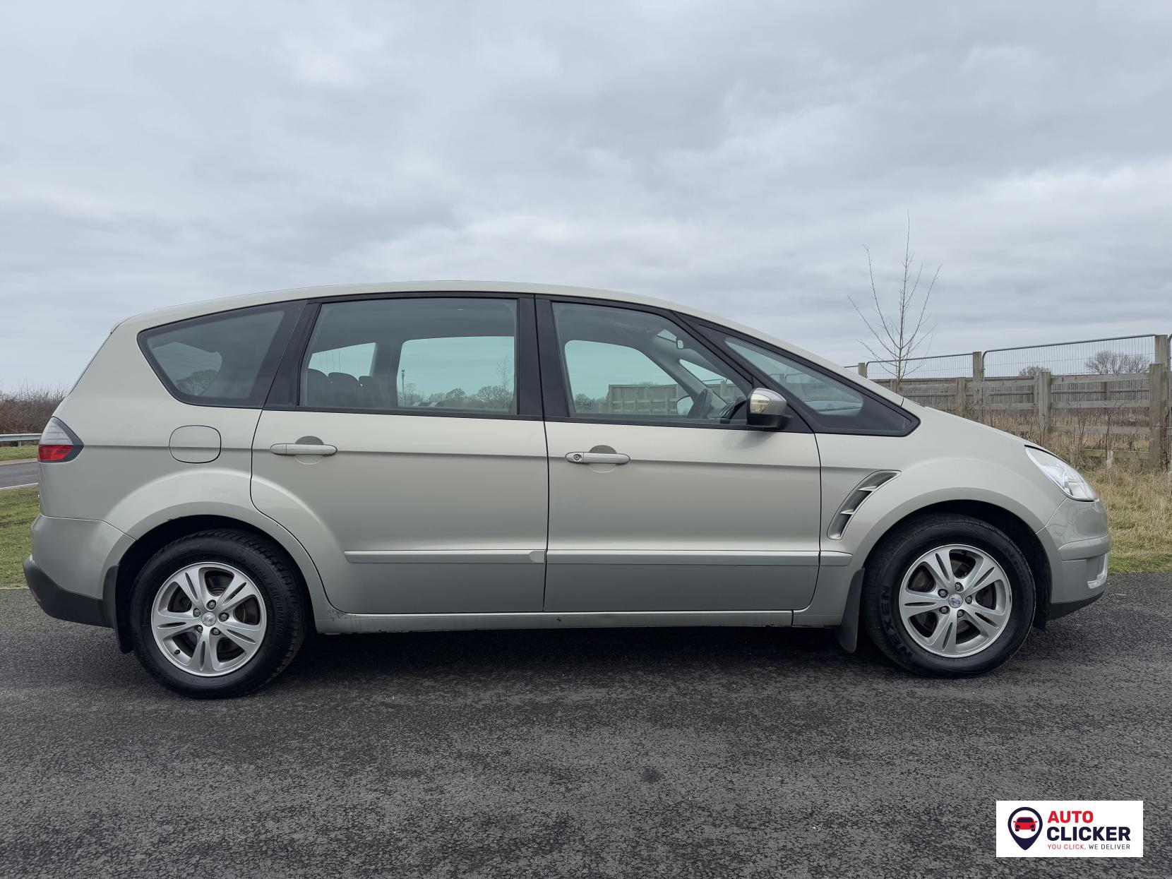 Ford S-Max 2.0 TDCi Zetec MPV 5dr Diesel Manual (164 g/km, 138 bhp)