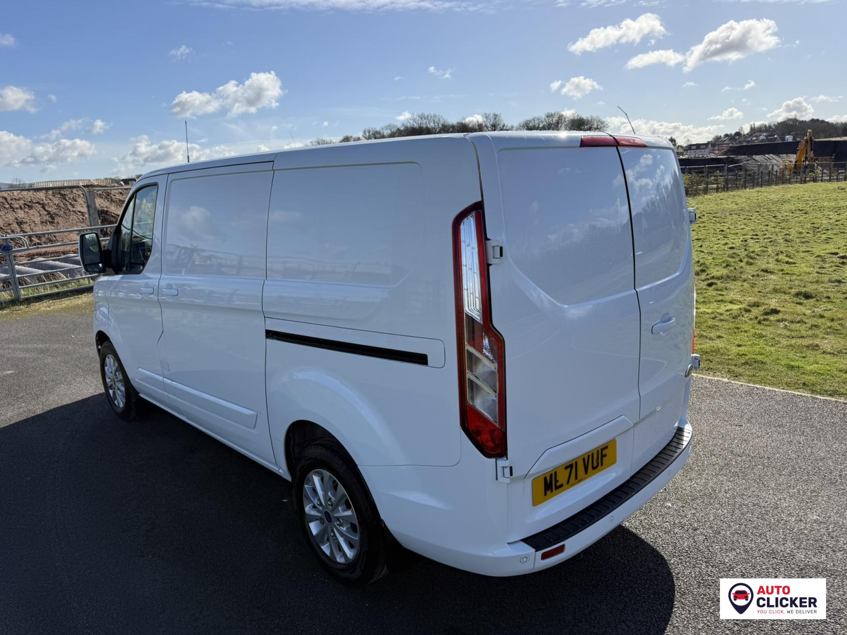 Ford Transit Custom 2.0 300 EcoBlue Limited Panel Van 5dr Diesel Auto L1 H1 Euro 6 (s/s) (130 ps)