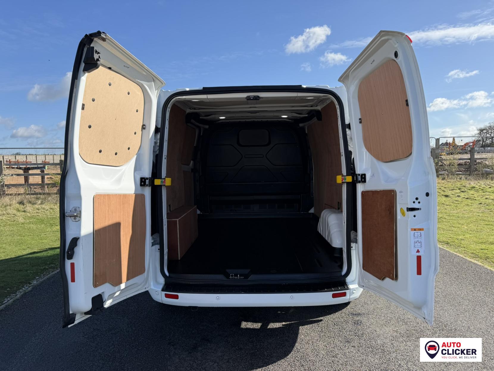 Ford Transit Custom 2.0 300 EcoBlue Limited Panel Van 5dr Diesel Auto L1 H1 Euro 6 (s/s) (130 ps)