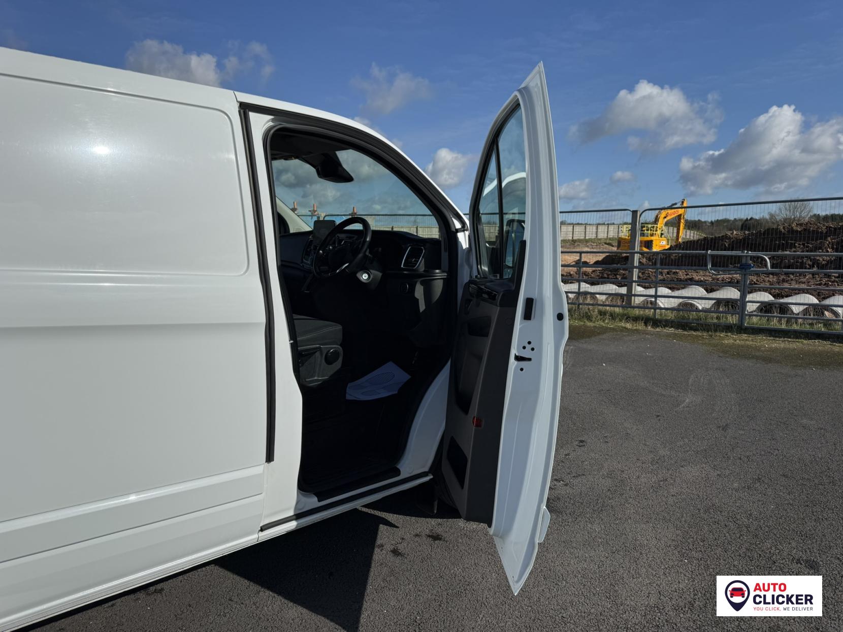 Ford Transit Custom 2.0 300 EcoBlue Limited Panel Van 5dr Diesel Auto L1 H1 Euro 6 (s/s) (130 ps)
