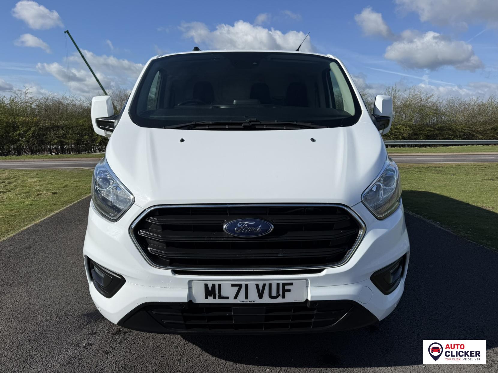 Ford Transit Custom 2.0 300 EcoBlue Limited Panel Van 5dr Diesel Auto L1 H1 Euro 6 (s/s) (130 ps)