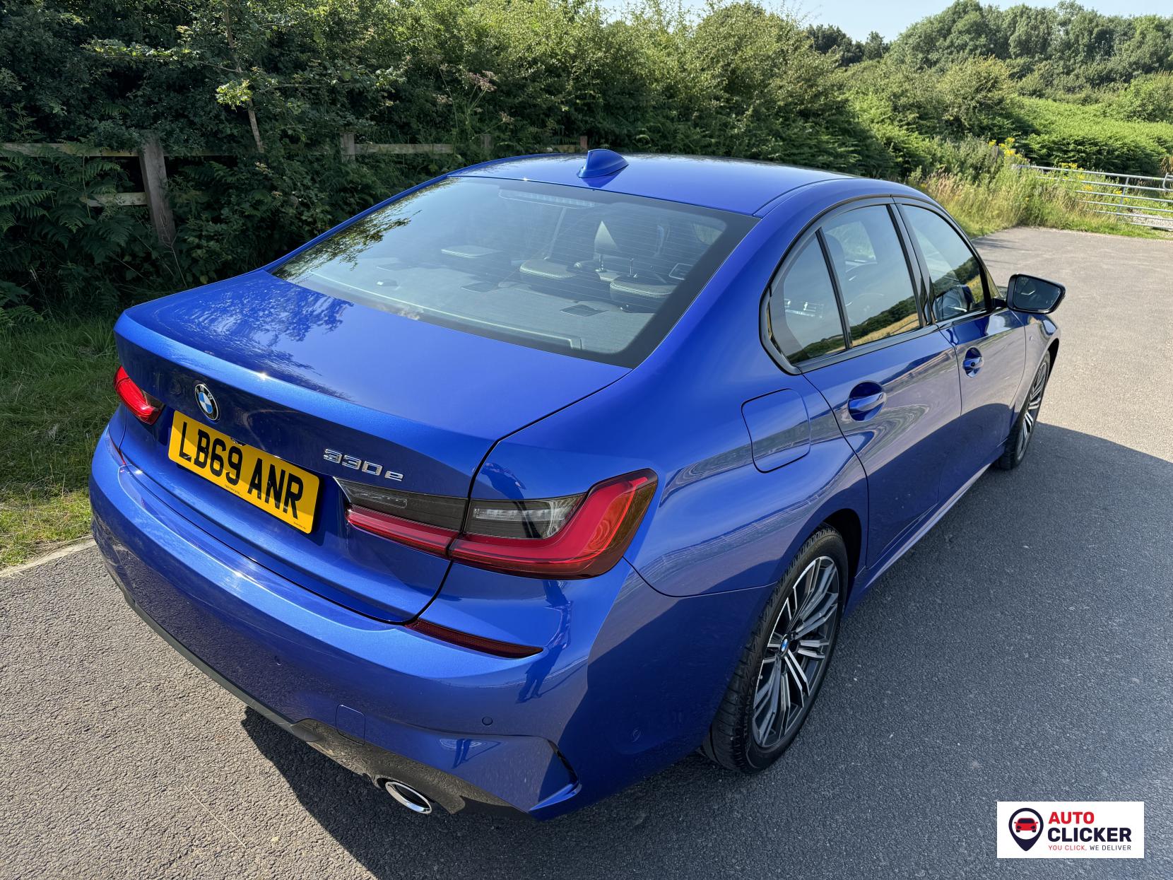 BMW 3 Series 2.0 330e 12kWh M Sport Saloon 4dr Petrol Plug-in Hybrid Auto Euro 6 (s/s) (292 ps)