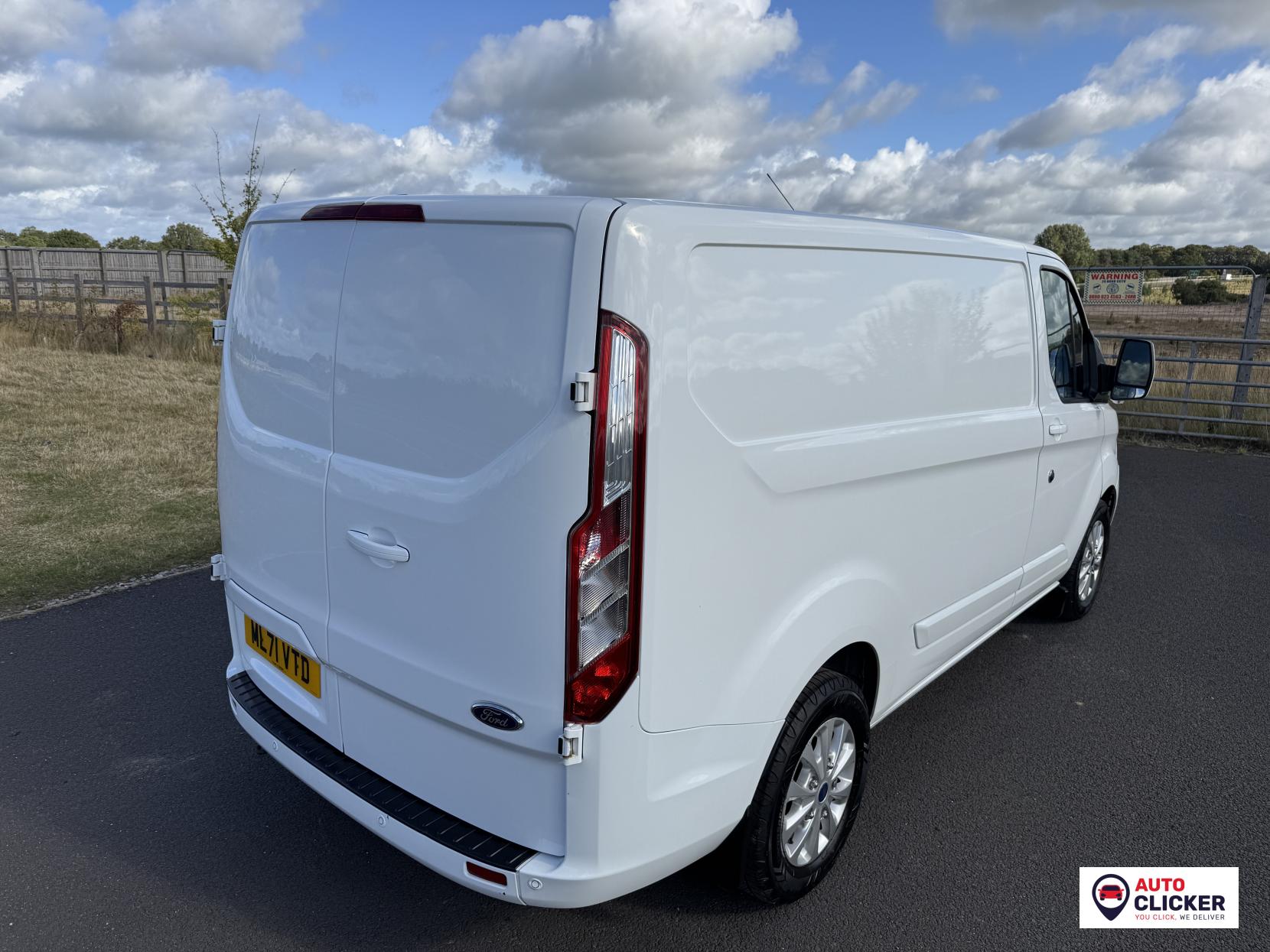 Ford Transit Custom 2.0 300 EcoBlue Limited Panel Van 5dr Diesel Auto L1 H1 Euro 6 (s/s) (130 ps)