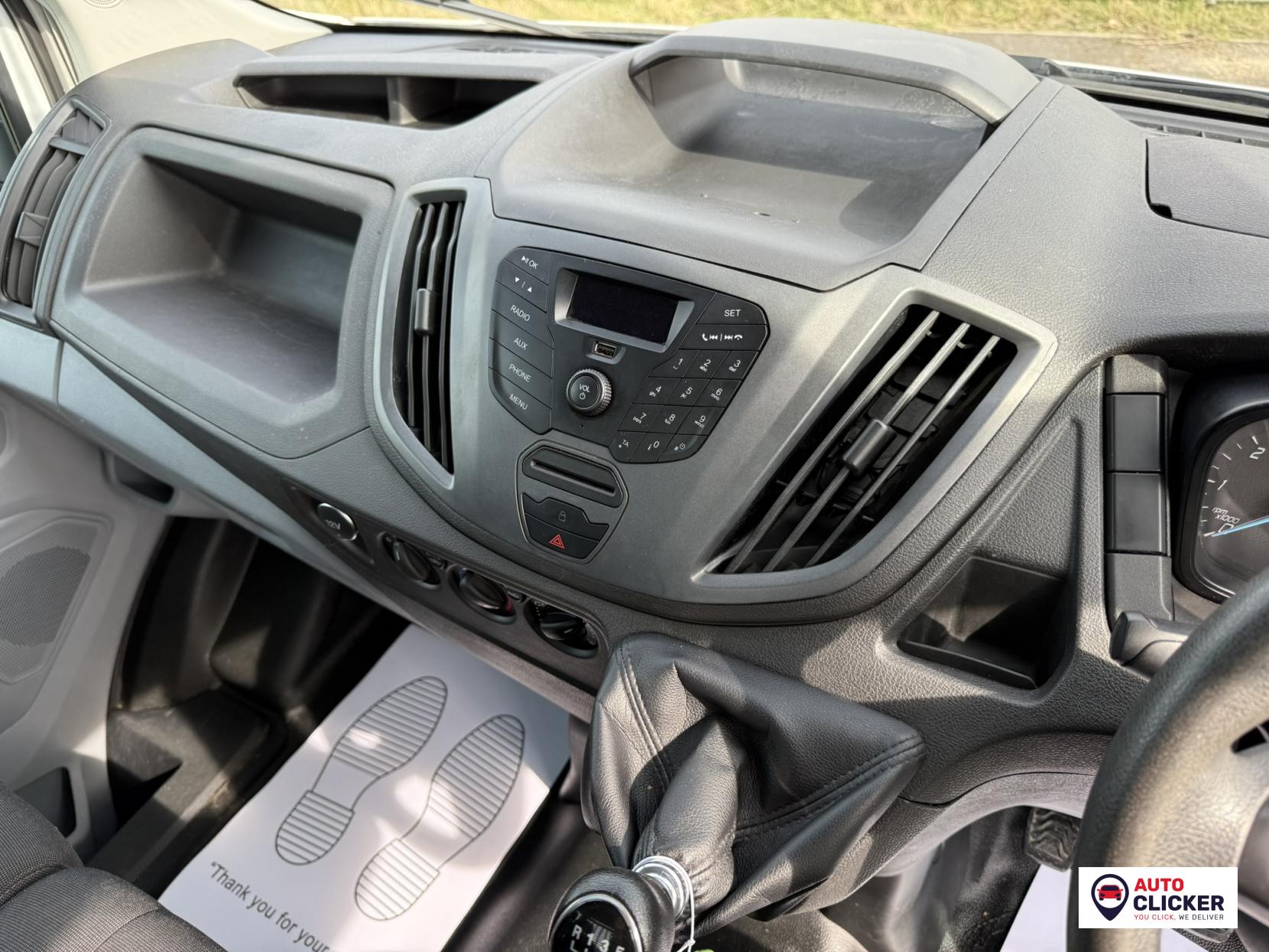 Ford Transit 2.0 350 EcoBlue Chassis Cab 2dr Diesel Manual RWD L4 H1 Euro 6 (130 ps)