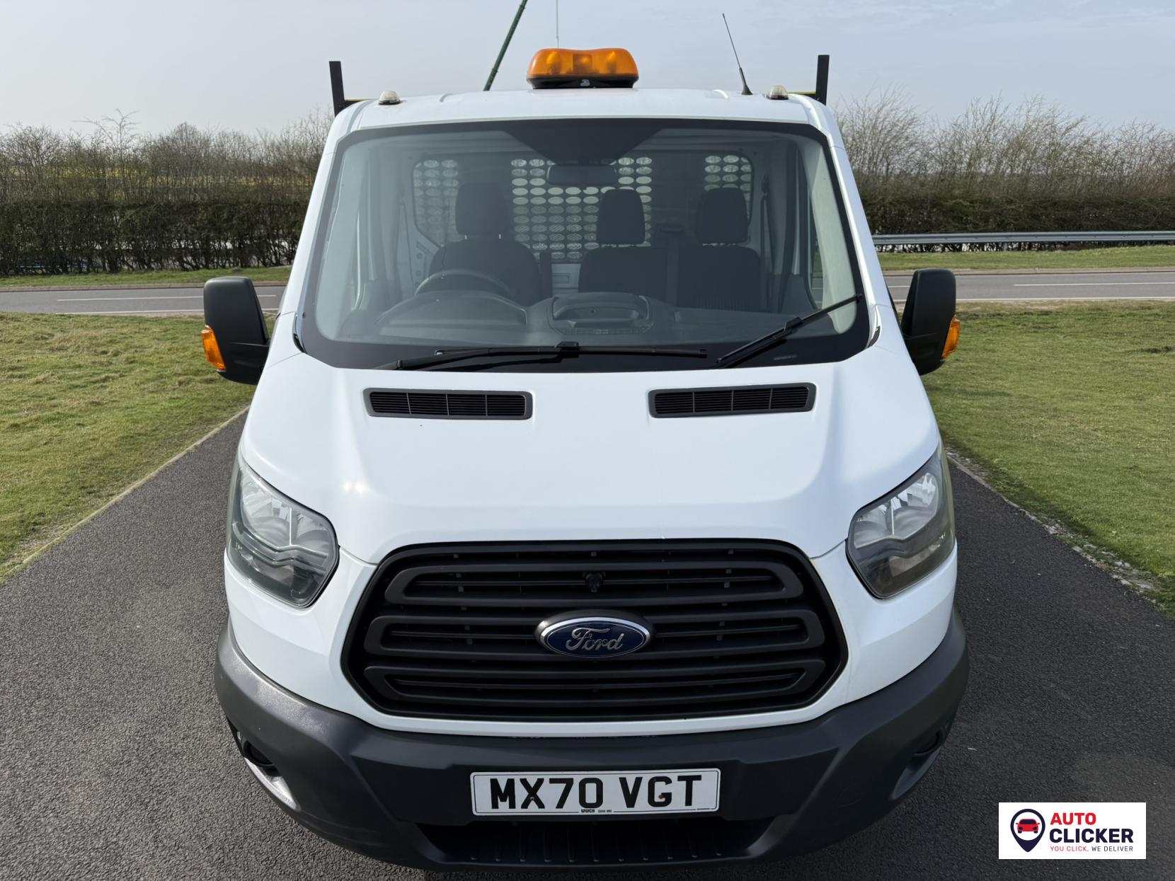 Ford Transit 2.0 350 EcoBlue Chassis Cab 2dr Diesel Manual RWD L4 H1 Euro 6 (130 ps)
