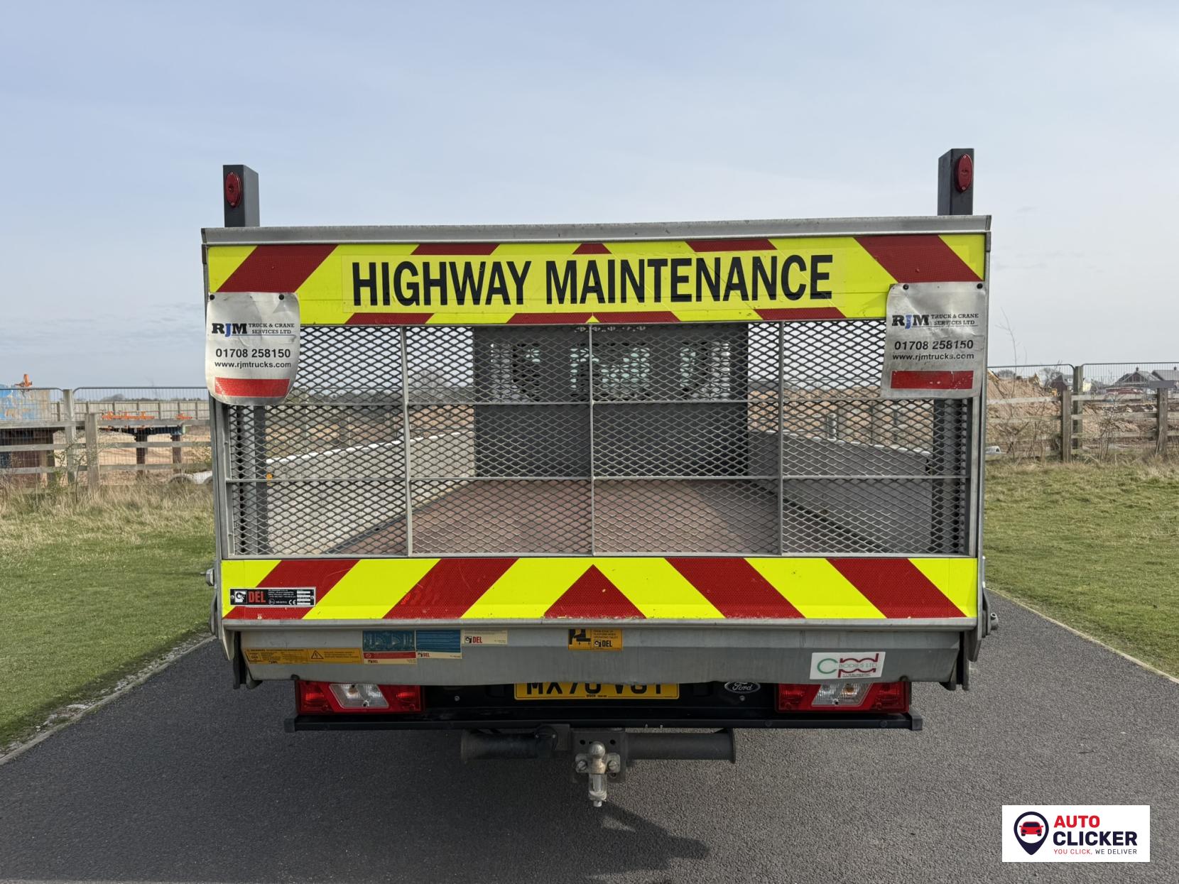 Ford Transit 2.0 350 EcoBlue Chassis Cab 2dr Diesel Manual RWD L4 H1 Euro 6 (130 ps)