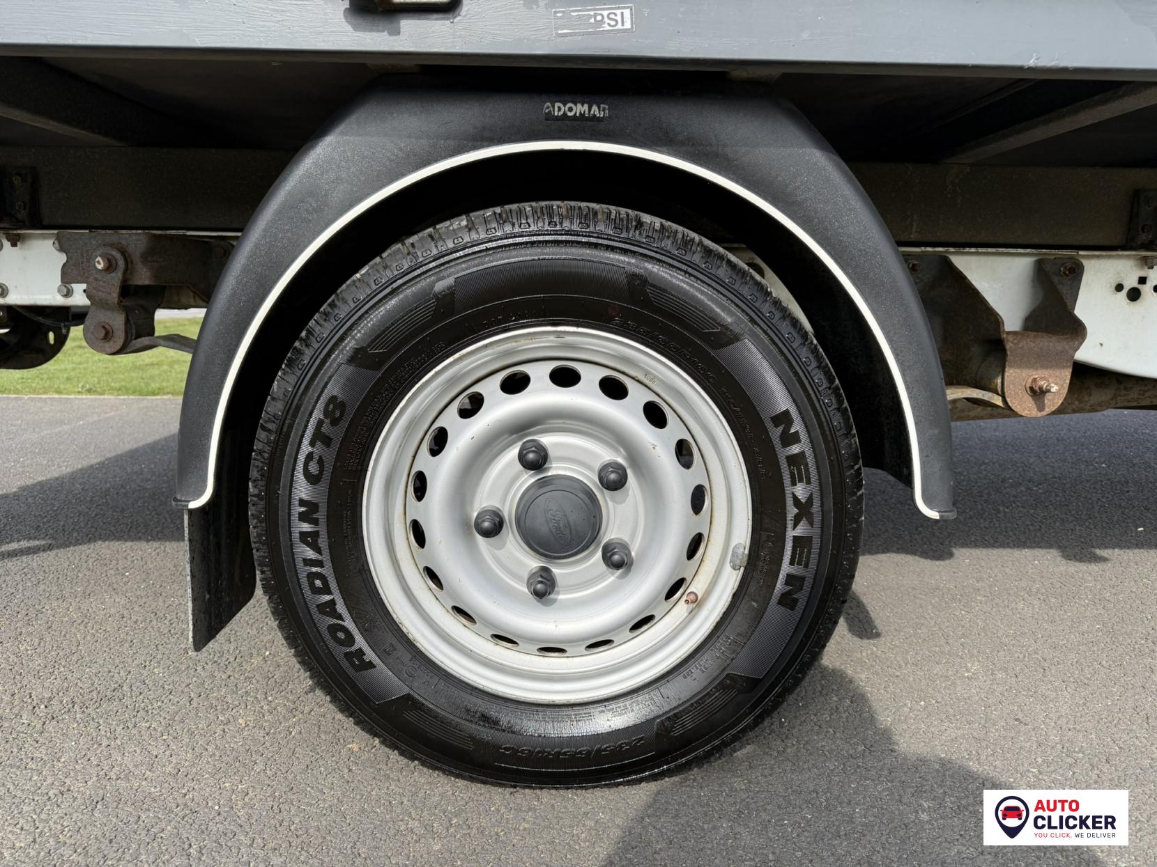 Ford Transit 2.0 350 EcoBlue Chassis Cab 2dr Diesel Manual RWD L4 H1 Euro 6 (130 ps)