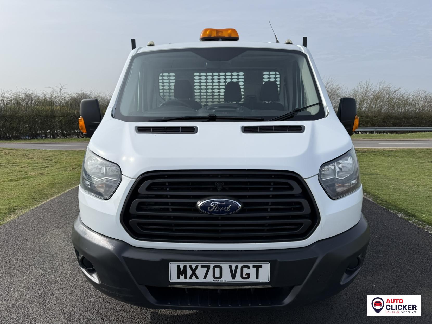 Ford Transit 2.0 350 EcoBlue Chassis Cab 2dr Diesel Manual RWD L4 H1 Euro 6 (130 ps)