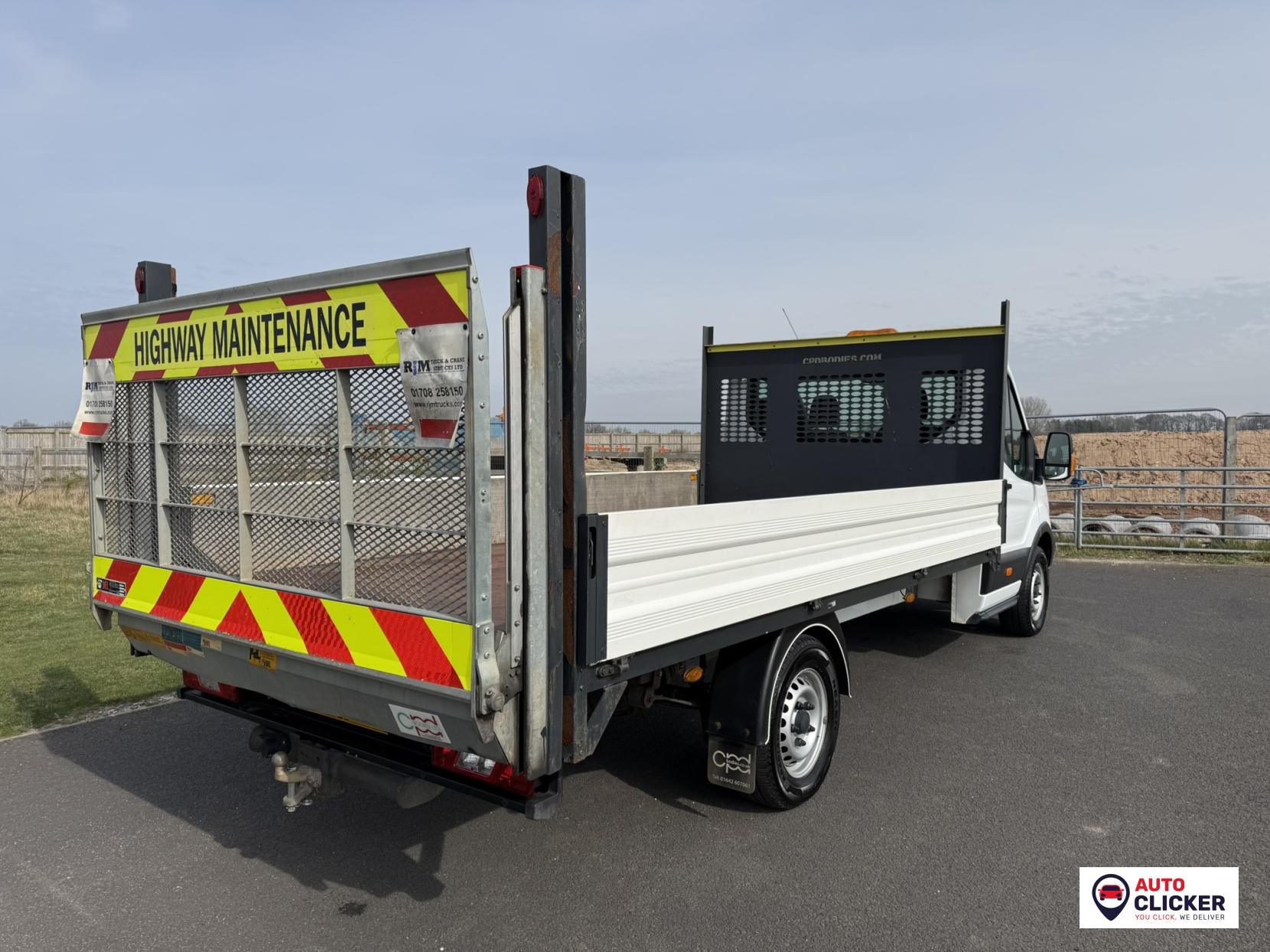 Ford Transit 2.0 350 EcoBlue Chassis Cab 2dr Diesel Manual RWD L4 H1 Euro 6 (130 ps)