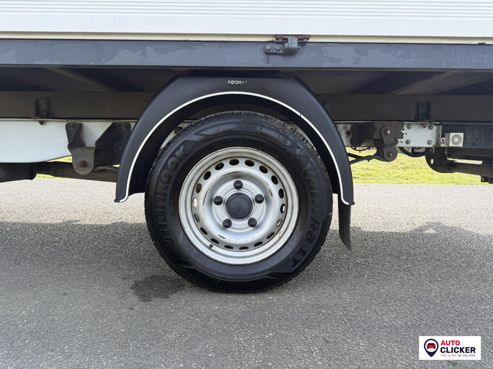 Ford Transit 2.0 350 EcoBlue Chassis Cab 2dr Diesel Manual RWD L4 H1 Euro 6 (130 ps)