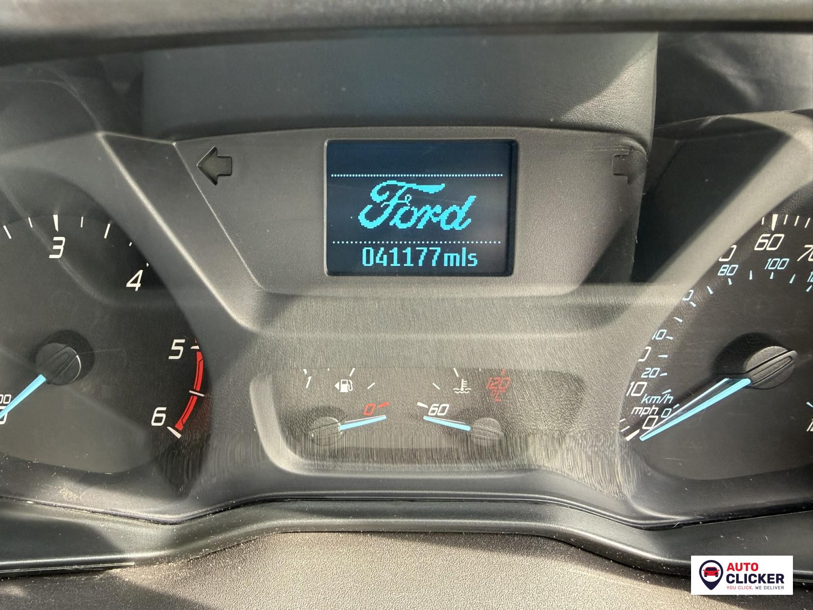 Ford Transit 2.0 350 EcoBlue Chassis Cab 2dr Diesel Manual RWD L4 H1 Euro 6 (130 ps)