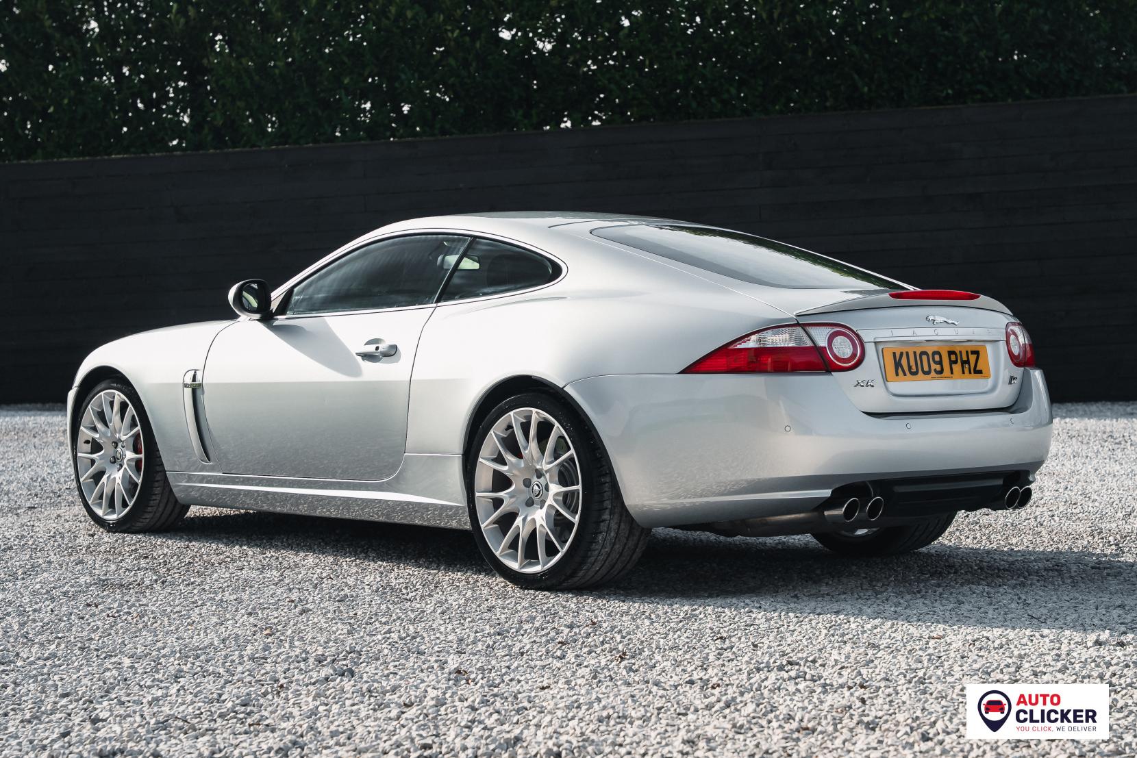 Jaguar XKR 4.2 V8 Coupe 2dr Petrol Auto Euro 4 (420 ps)