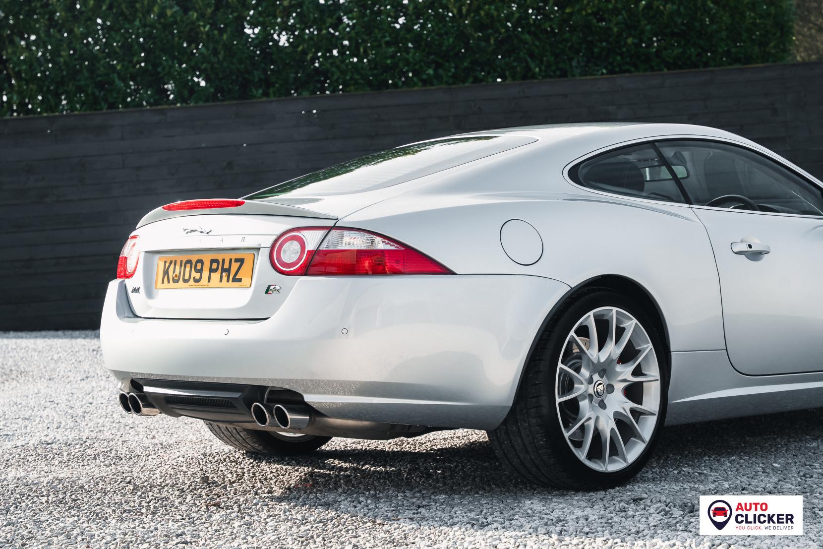 Jaguar XKR 4.2 V8 Coupe 2dr Petrol Auto Euro 4 (420 ps)