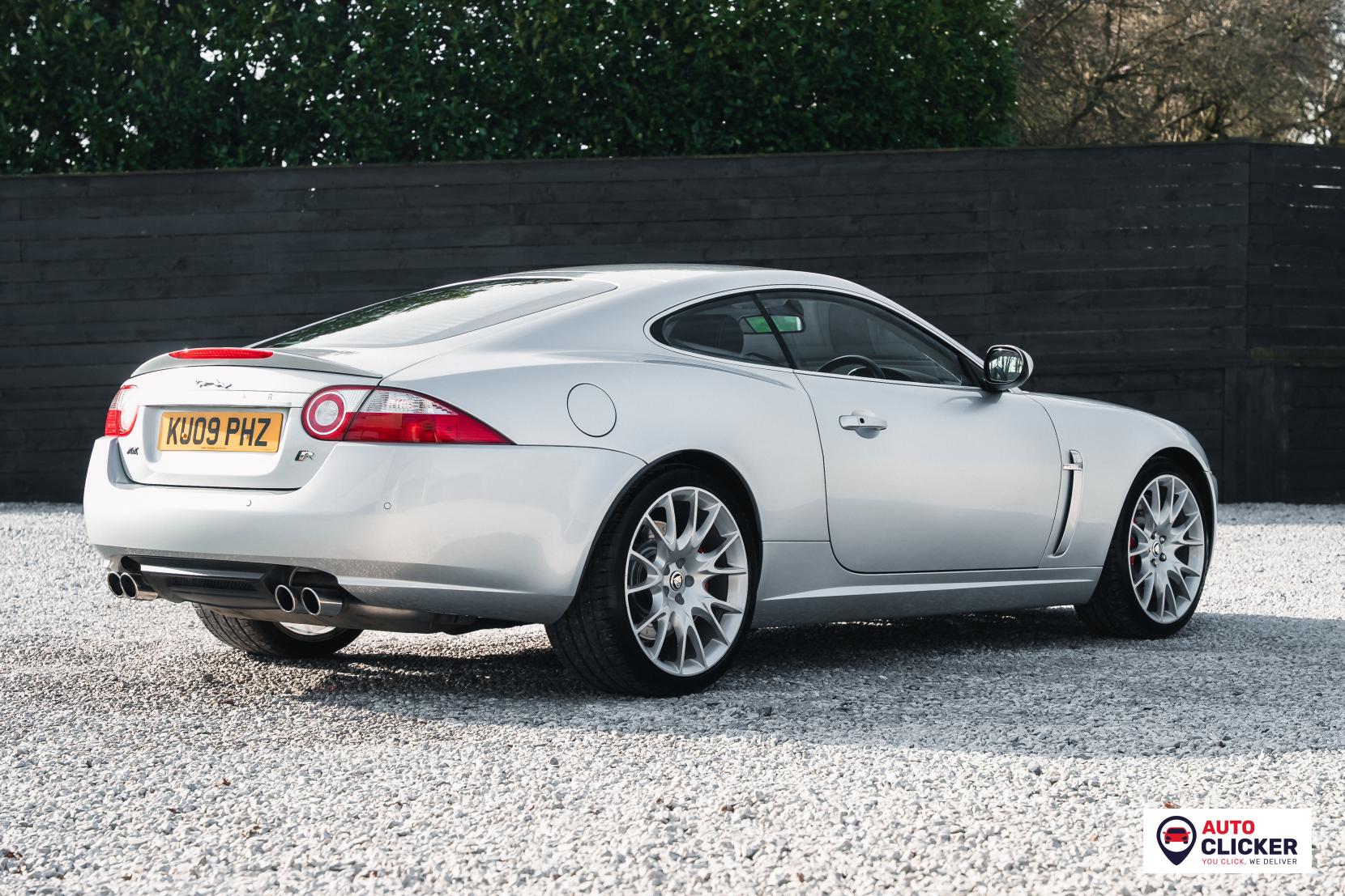 Jaguar XKR 4.2 V8 Coupe 2dr Petrol Auto Euro 4 (420 ps)