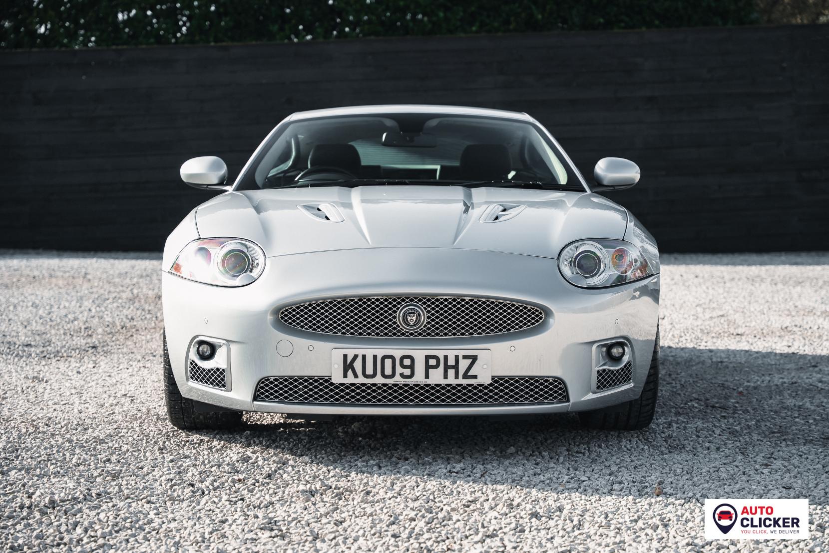 Jaguar XKR 4.2 V8 Coupe 2dr Petrol Auto Euro 4 (420 ps)