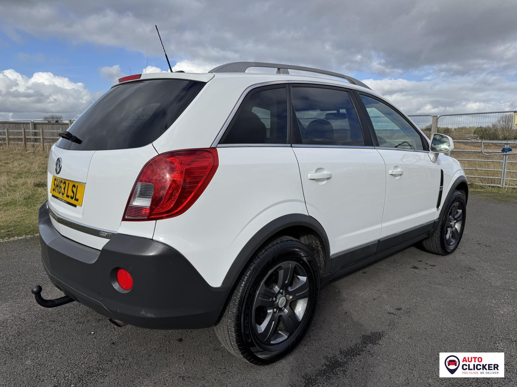 Vauxhall Antara 2.2 CDTi Exclusiv SUV 5dr Diesel Manual 2WD Euro 5 (s/s) (163 ps)