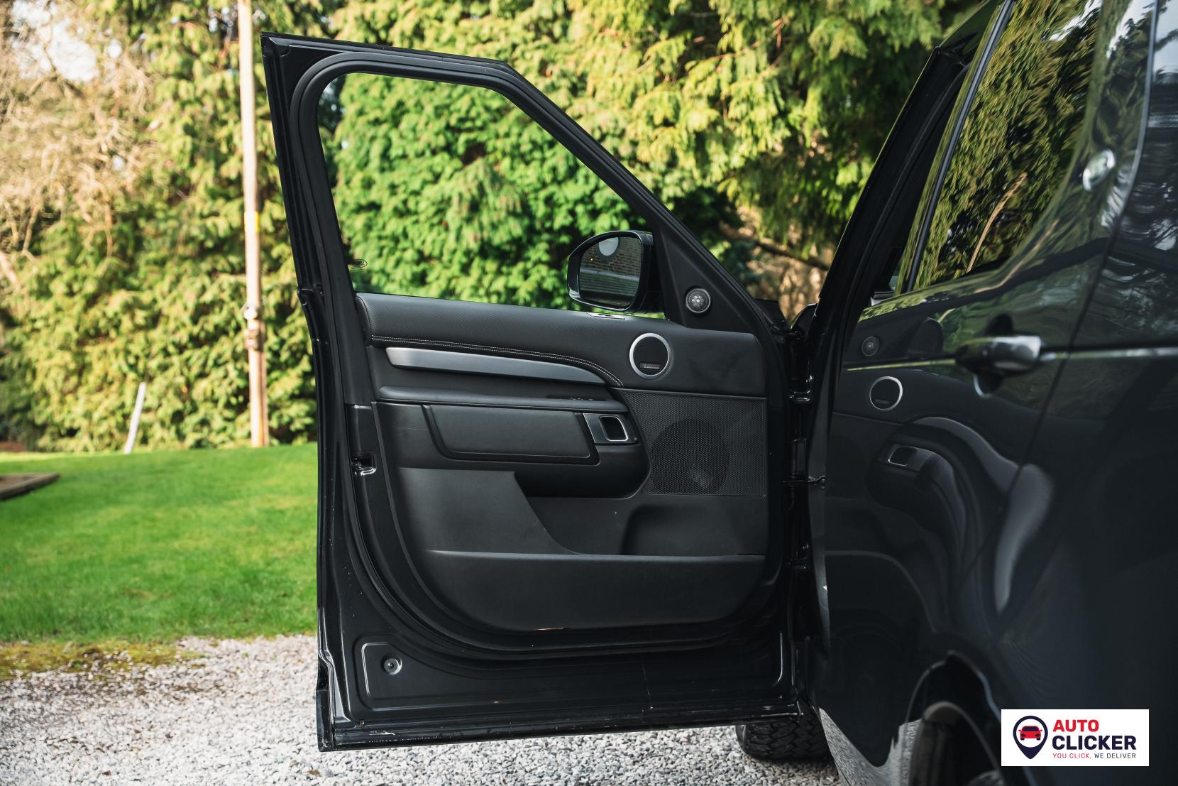 Land Rover Discovery 3.0 D300 MHEV R-Dynamic HSE SUV 5dr Diesel Auto 4WD Euro 6 (s/s) (300 ps)