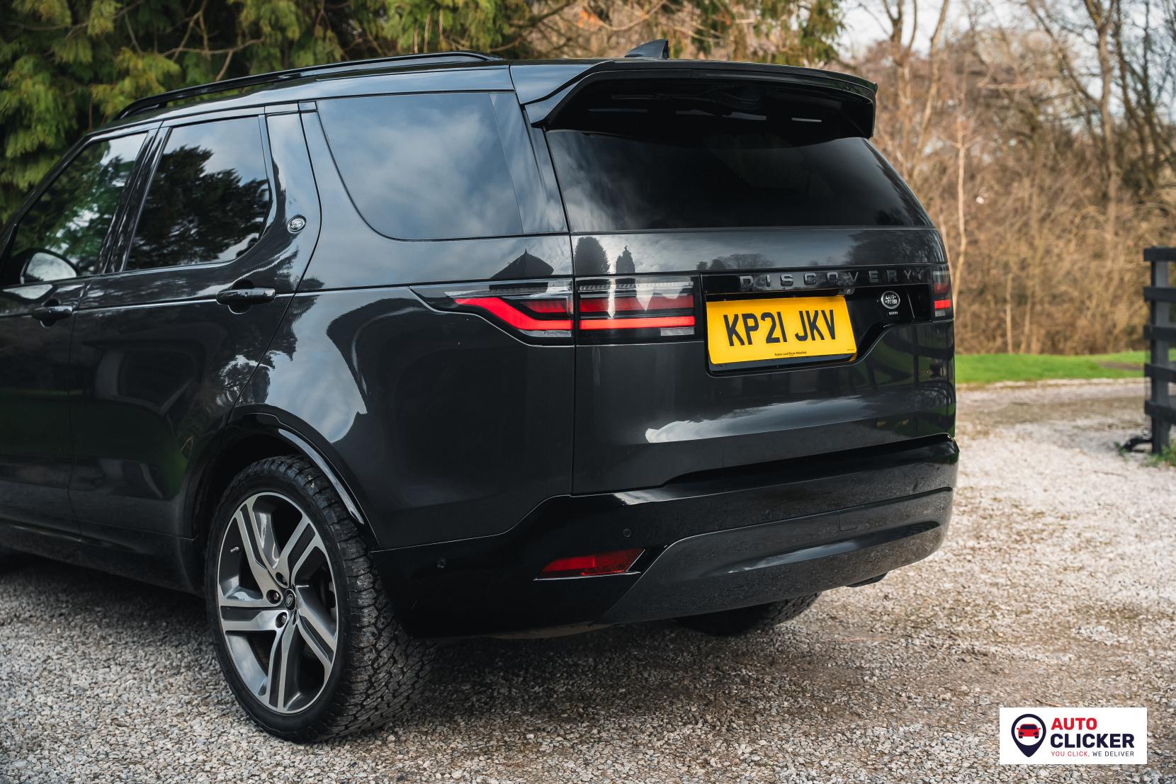 Land Rover Discovery 3.0 D300 MHEV R-Dynamic HSE SUV 5dr Diesel Auto 4WD Euro 6 (s/s) (300 ps)