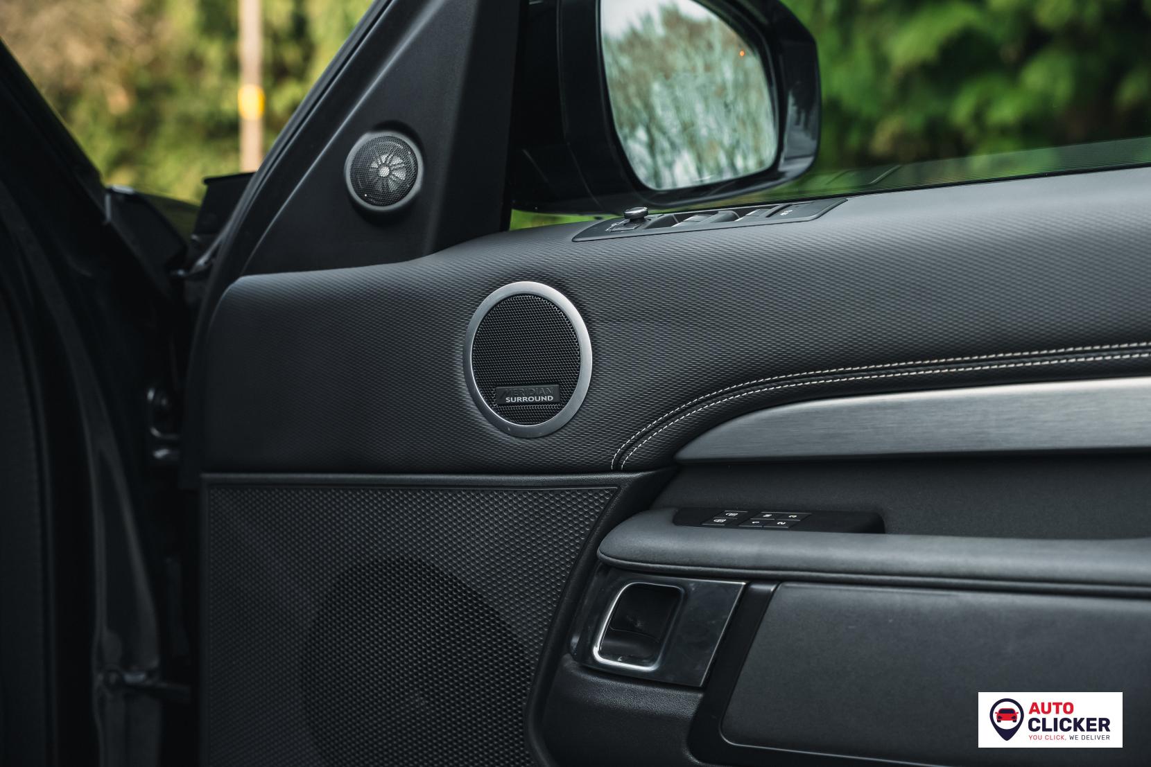 Land Rover Discovery 3.0 D300 MHEV R-Dynamic HSE SUV 5dr Diesel Auto 4WD Euro 6 (s/s) (300 ps)