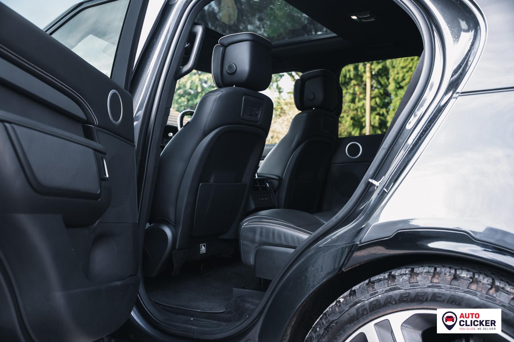 Land Rover Discovery 3.0 D300 MHEV R-Dynamic HSE SUV 5dr Diesel Auto 4WD Euro 6 (s/s) (300 ps)