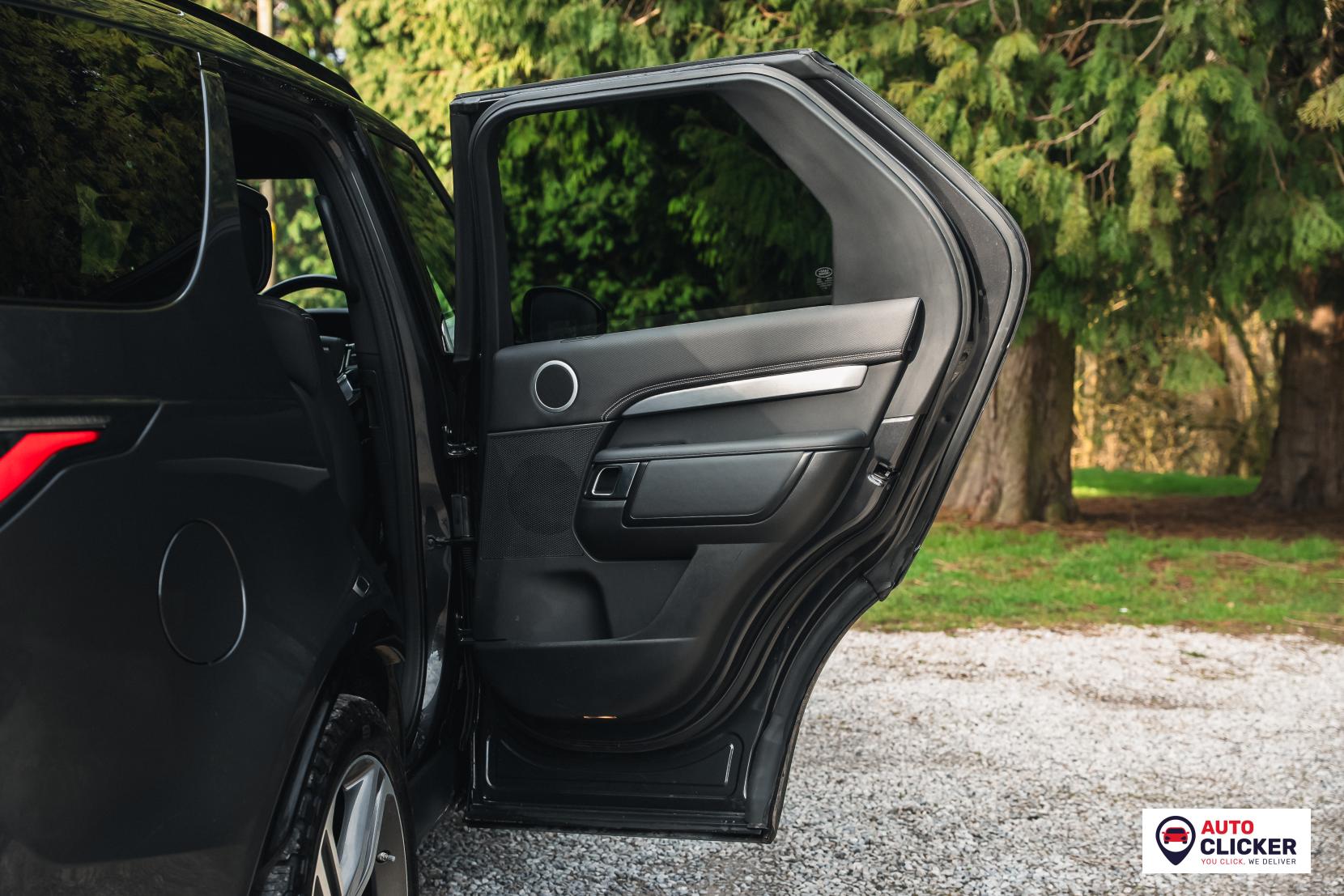 Land Rover Discovery 3.0 D300 MHEV R-Dynamic HSE SUV 5dr Diesel Auto 4WD Euro 6 (s/s) (300 ps)