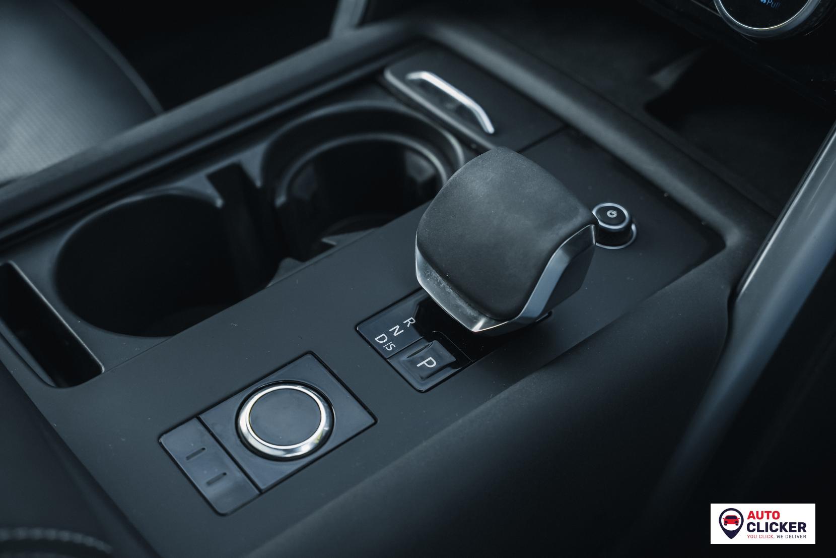 Land Rover Discovery 3.0 D300 MHEV R-Dynamic HSE SUV 5dr Diesel Auto 4WD Euro 6 (s/s) (300 ps)