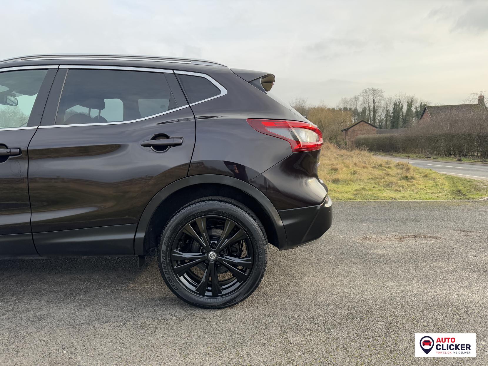 Nissan Qashqai 1.5 dCi N-Connecta SUV 5dr Diesel Manual Euro 6 (s/s) (110 ps)