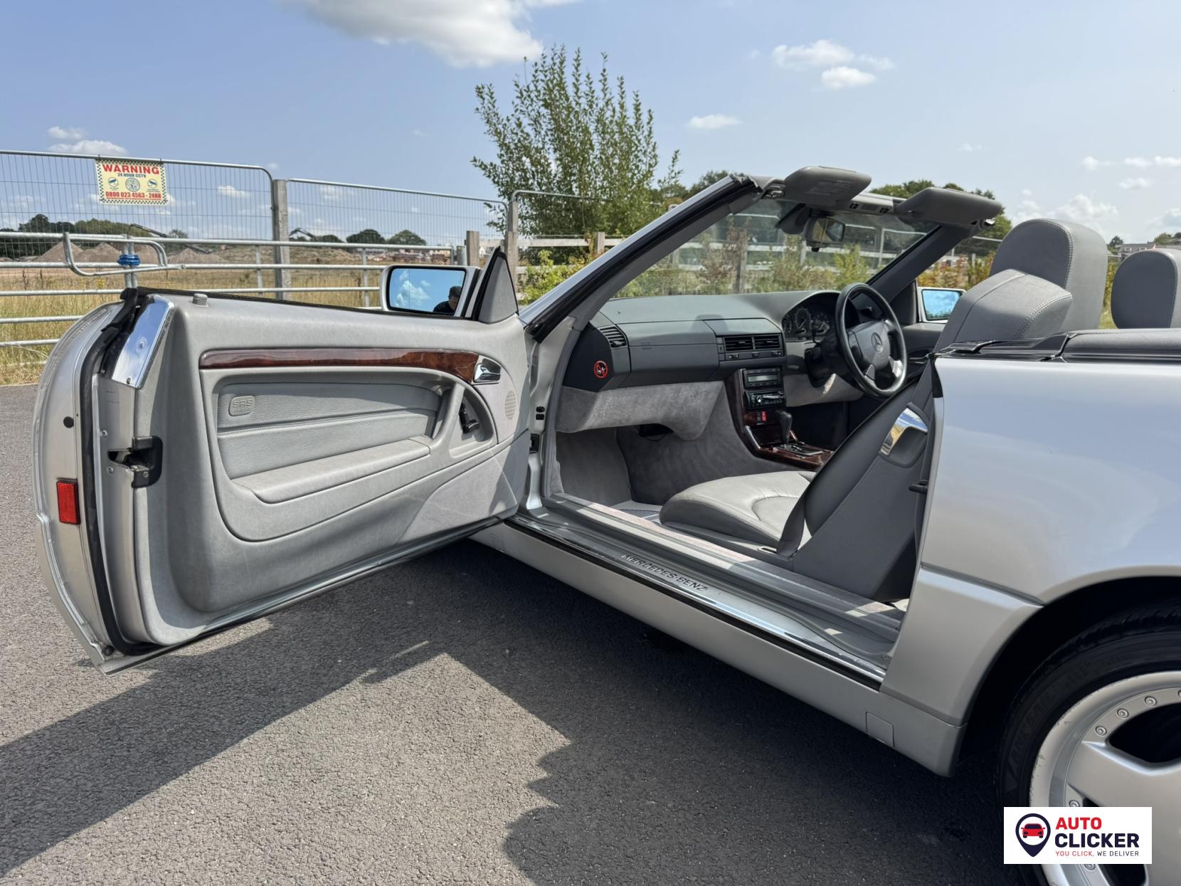 Mercedes-Benz SL 3.2 SL320 Limited Edition Convertible 2dr Petrol Automatic (231 bhp)
