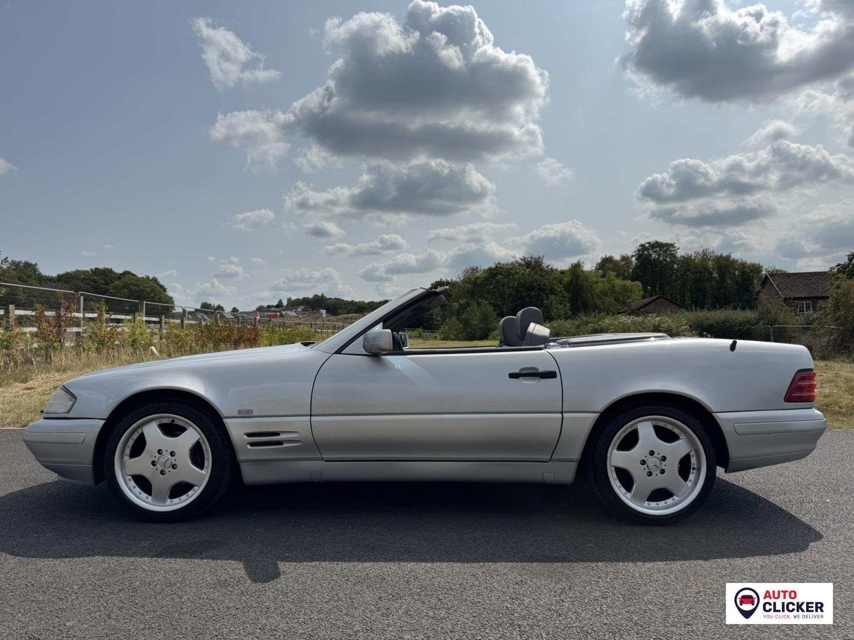 Mercedes-Benz SL 3.2 SL320 Limited Edition Convertible 2dr Petrol Automatic (231 bhp)