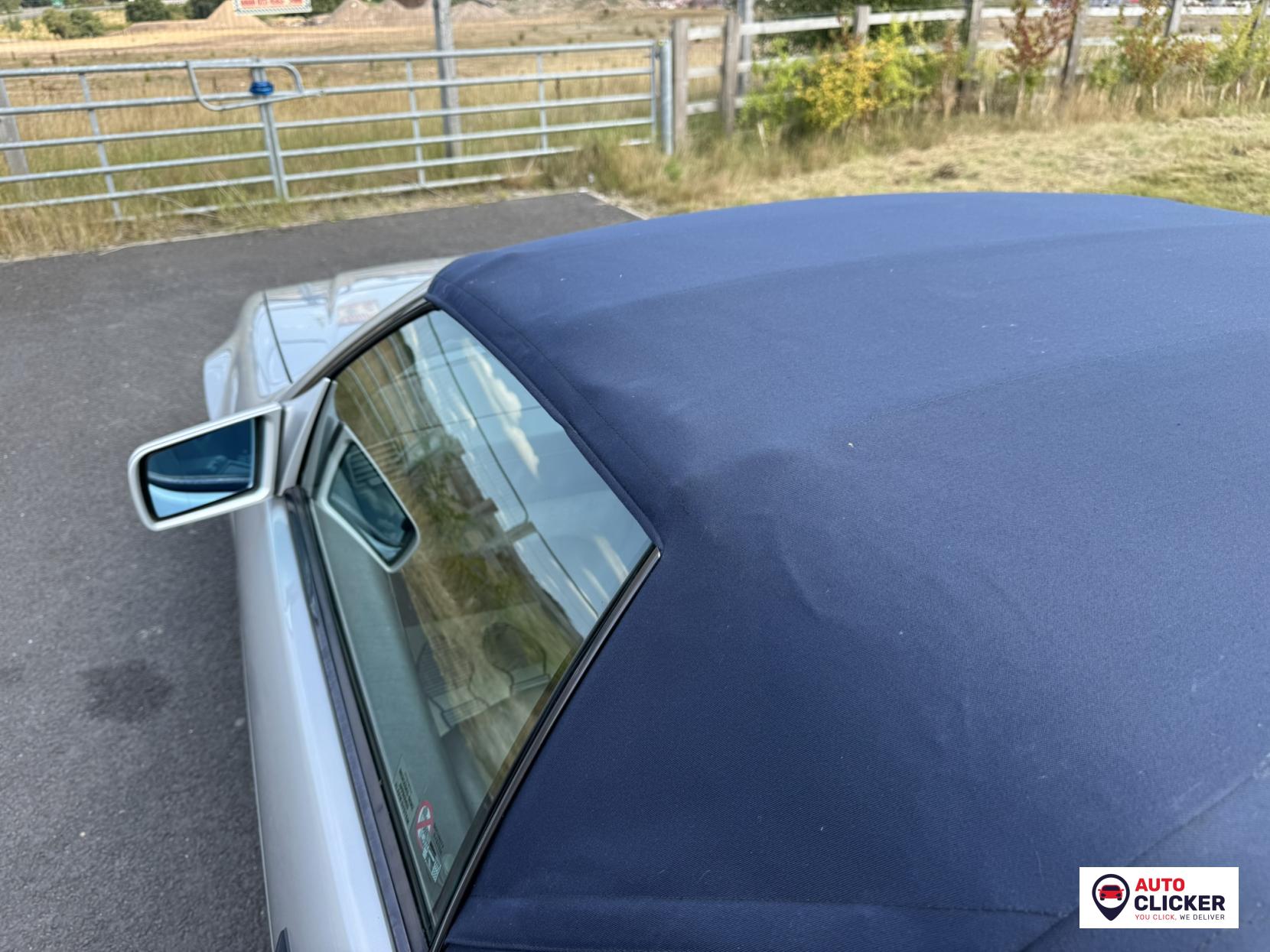 Mercedes-Benz SL 3.2 SL320 Limited Edition Convertible 2dr Petrol Automatic (231 bhp)