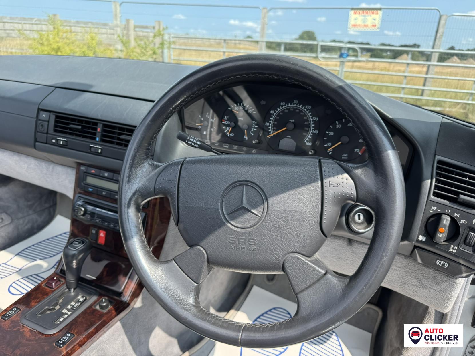 Mercedes-Benz SL 3.2 SL320 Limited Edition Convertible 2dr Petrol Automatic (231 bhp)