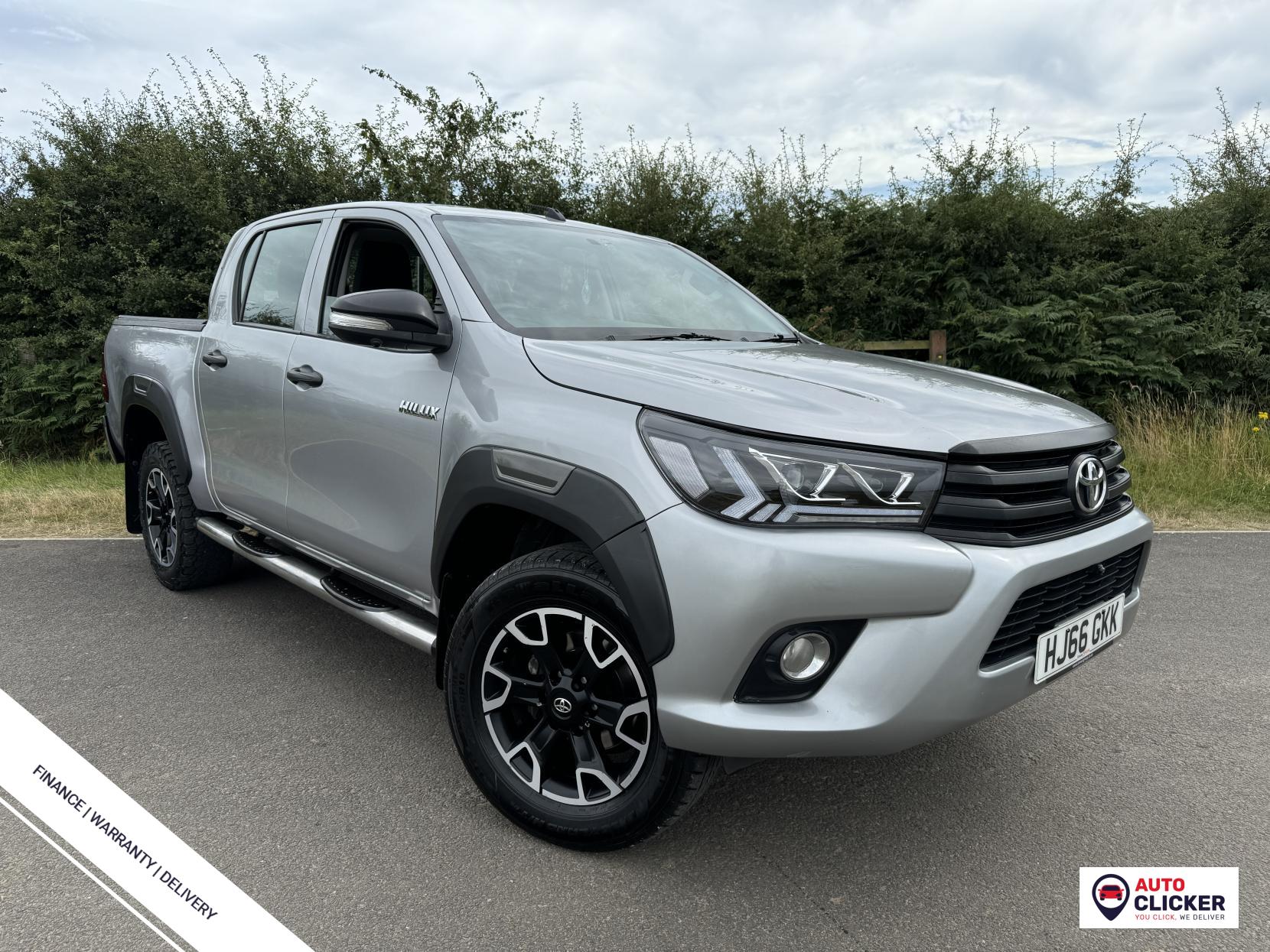 Toyota Hilux 2.4 D-4D Active Pickup Double Cab 4dr Diesel Manual 4WD Euro 6 (150 ps)