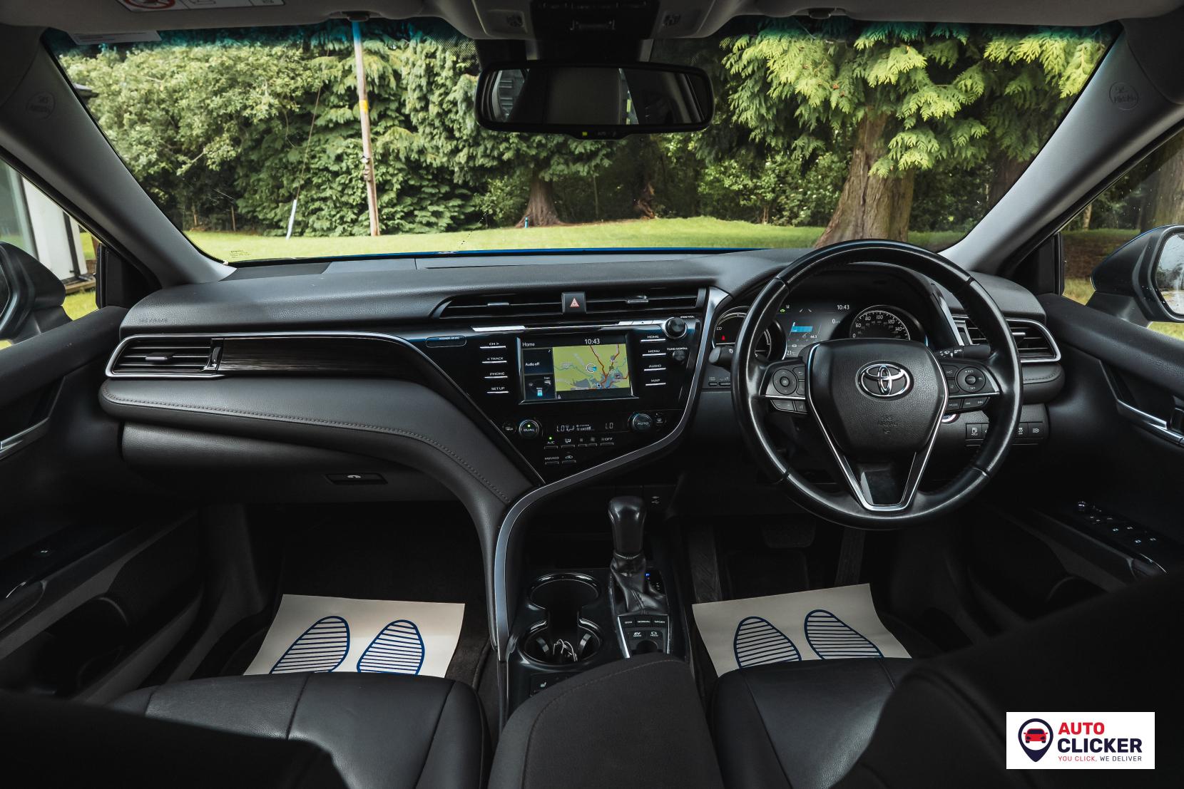 Toyota Camry 2.5 VVT-h Design Saloon 4dr Petrol Hybrid CVT Euro 6 (s/s) (218 ps)