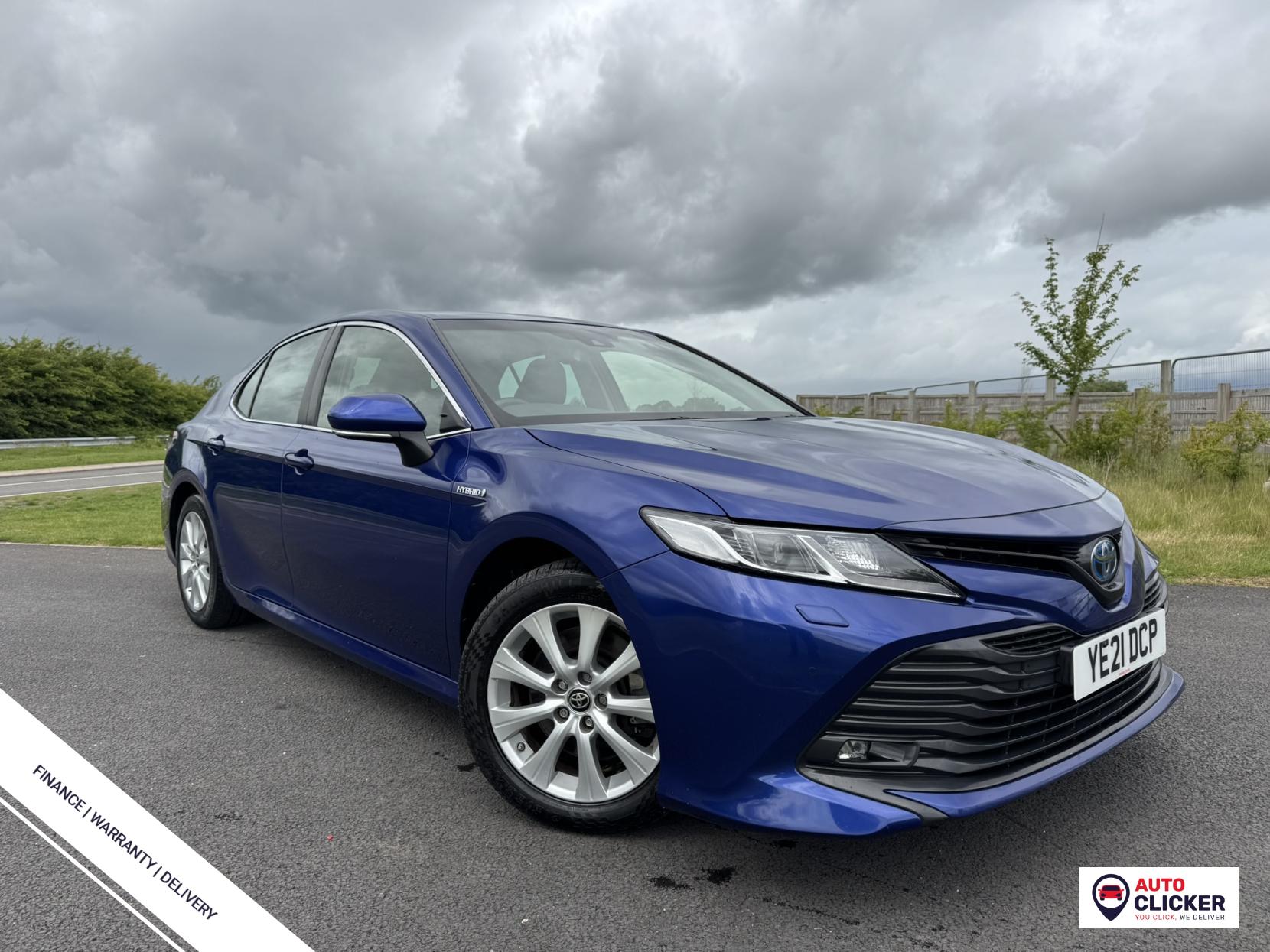 Toyota Camry 2.5 VVT-h Design Saloon 4dr Petrol Hybrid CVT Euro 6 (s/s) (218 ps)