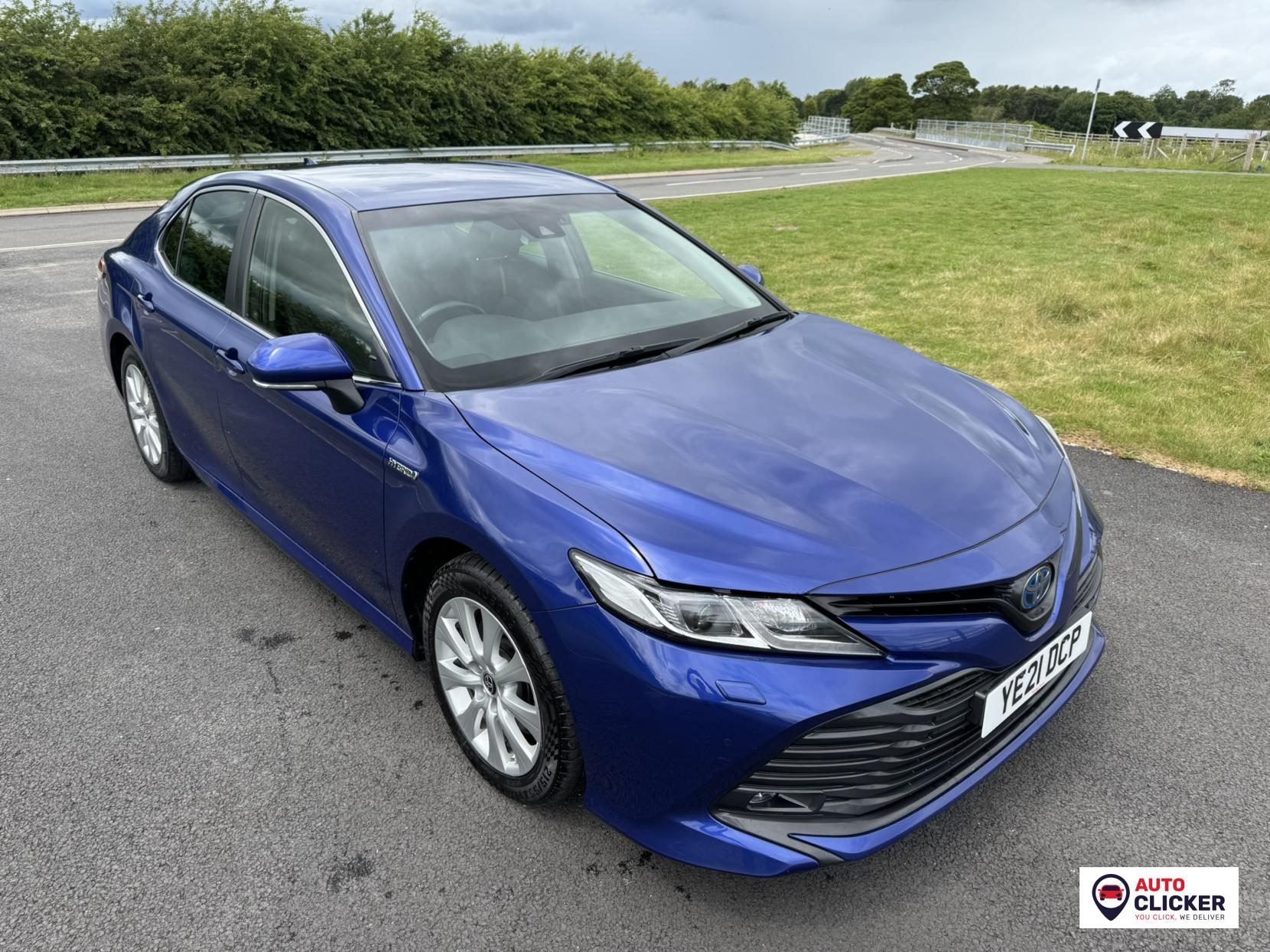 Toyota Camry 2.5 VVT-h Design Saloon 4dr Petrol Hybrid CVT Euro 6 (s/s) (218 ps)