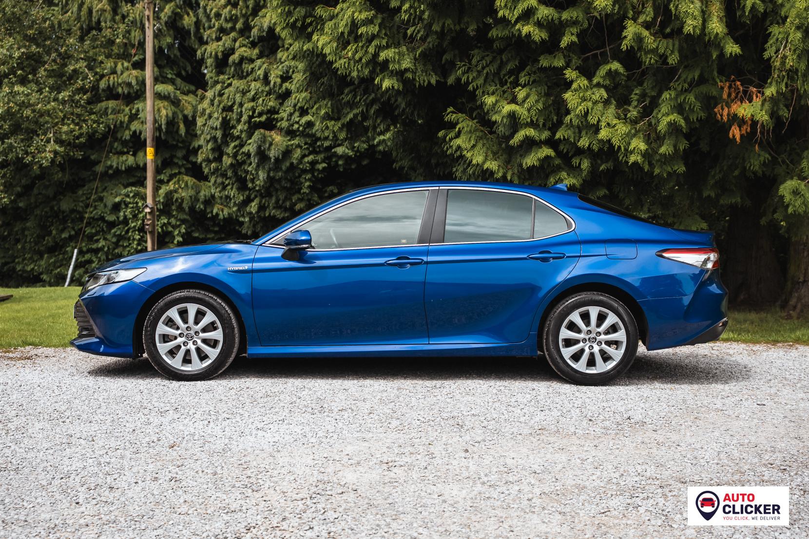 Toyota Camry 2.5 VVT-h Design Saloon 4dr Petrol Hybrid CVT Euro 6 (s/s) (218 ps)