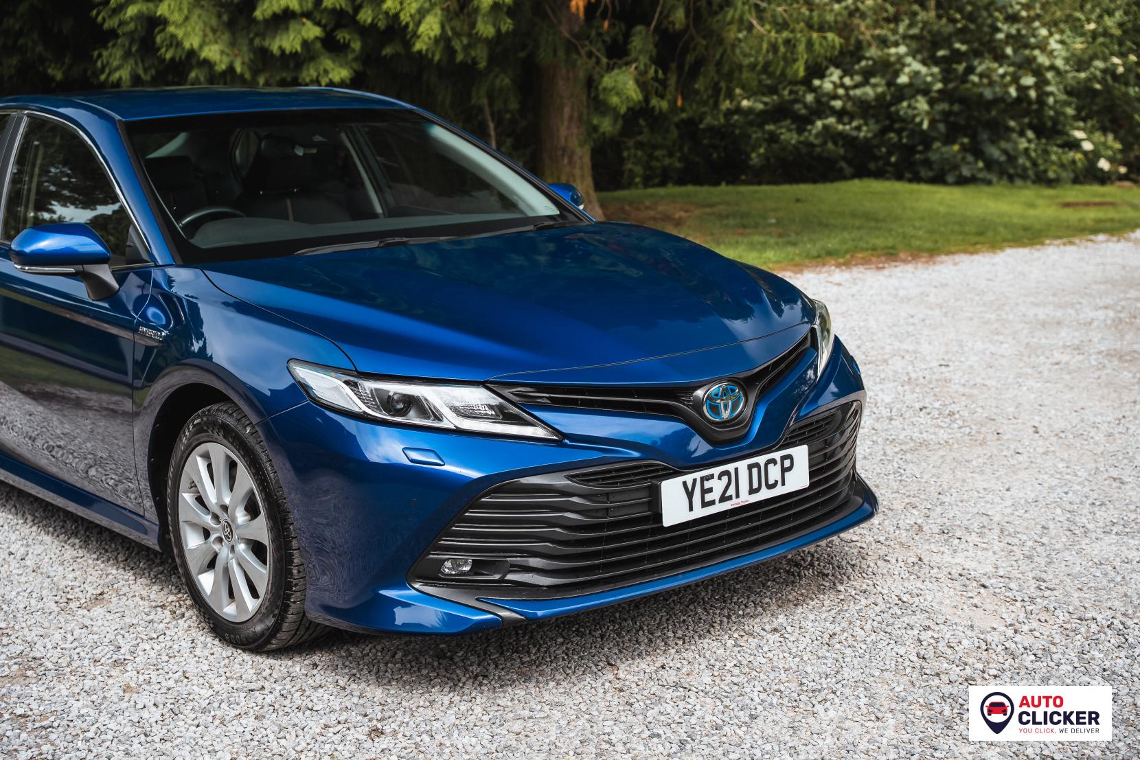 Toyota Camry 2.5 VVT-h Design Saloon 4dr Petrol Hybrid CVT Euro 6 (s/s) (218 ps)