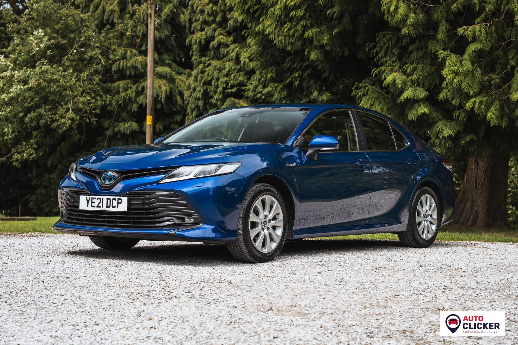 Toyota Camry 2.5 VVT-h Design Saloon 4dr Petrol Hybrid CVT Euro 6 (s/s) (218 ps)