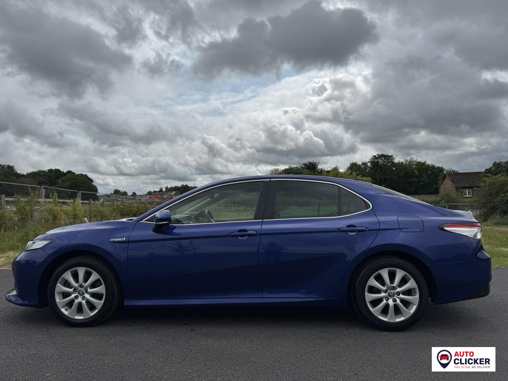 Toyota Camry 2.5 VVT-h Design Saloon 4dr Petrol Hybrid CVT Euro 6 (s/s) (218 ps)
