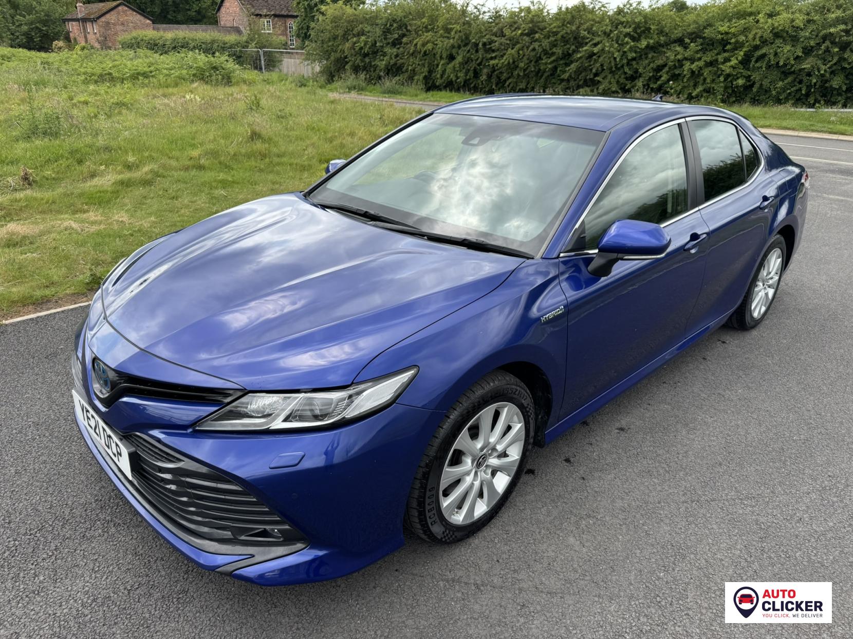 Toyota Camry 2.5 VVT-h Design Saloon 4dr Petrol Hybrid CVT Euro 6 (s/s) (218 ps)
