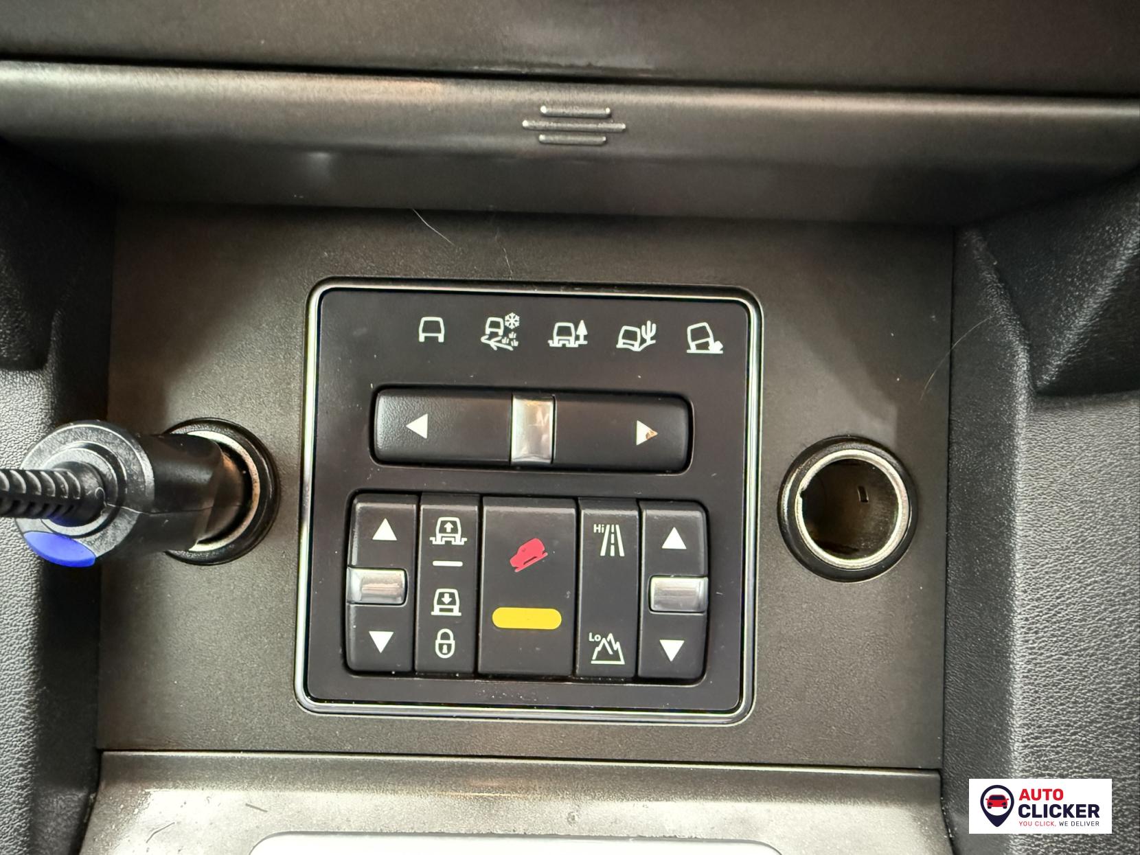 Land Rover Discovery 4 3.0 SD V6 XS SUV 5dr Diesel Auto 4WD Euro 5 (255 bhp)