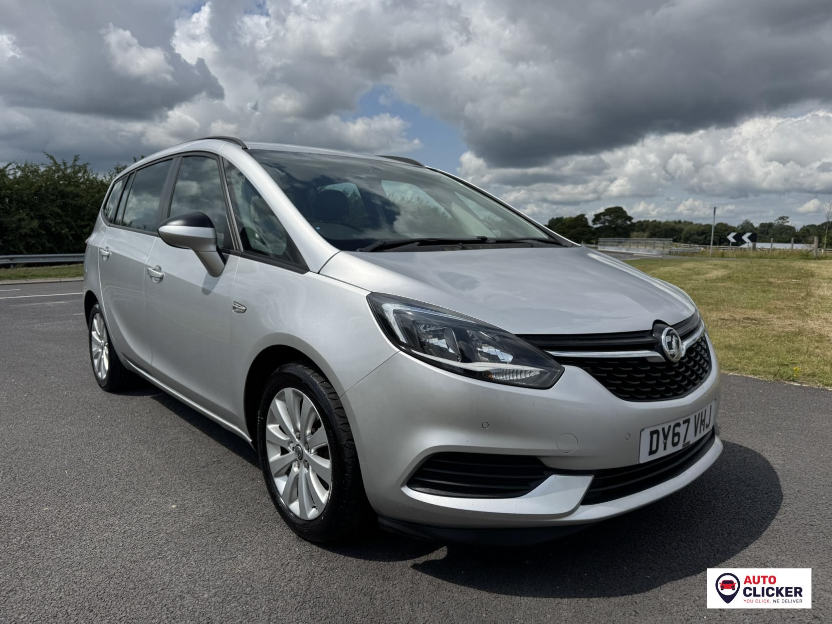 Vauxhall Zafira Tourer 1.6 CDTi ecoFLEX Design MPV 5dr Diesel Manual Euro 6 (s/s) (134 ps)