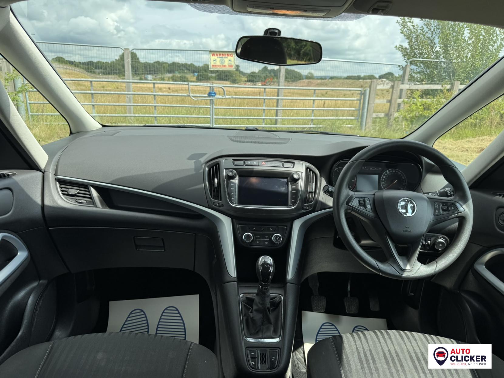 Vauxhall Zafira Tourer 1.6 CDTi ecoFLEX Design MPV 5dr Diesel Manual Euro 6 (s/s) (134 ps)