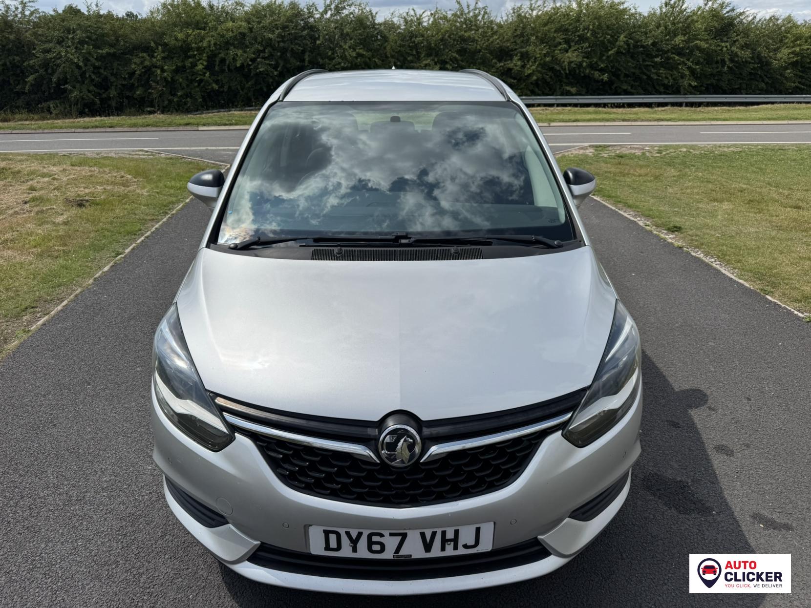 Vauxhall Zafira Tourer 1.6 CDTi ecoFLEX Design MPV 5dr Diesel Manual Euro 6 (s/s) (134 ps)